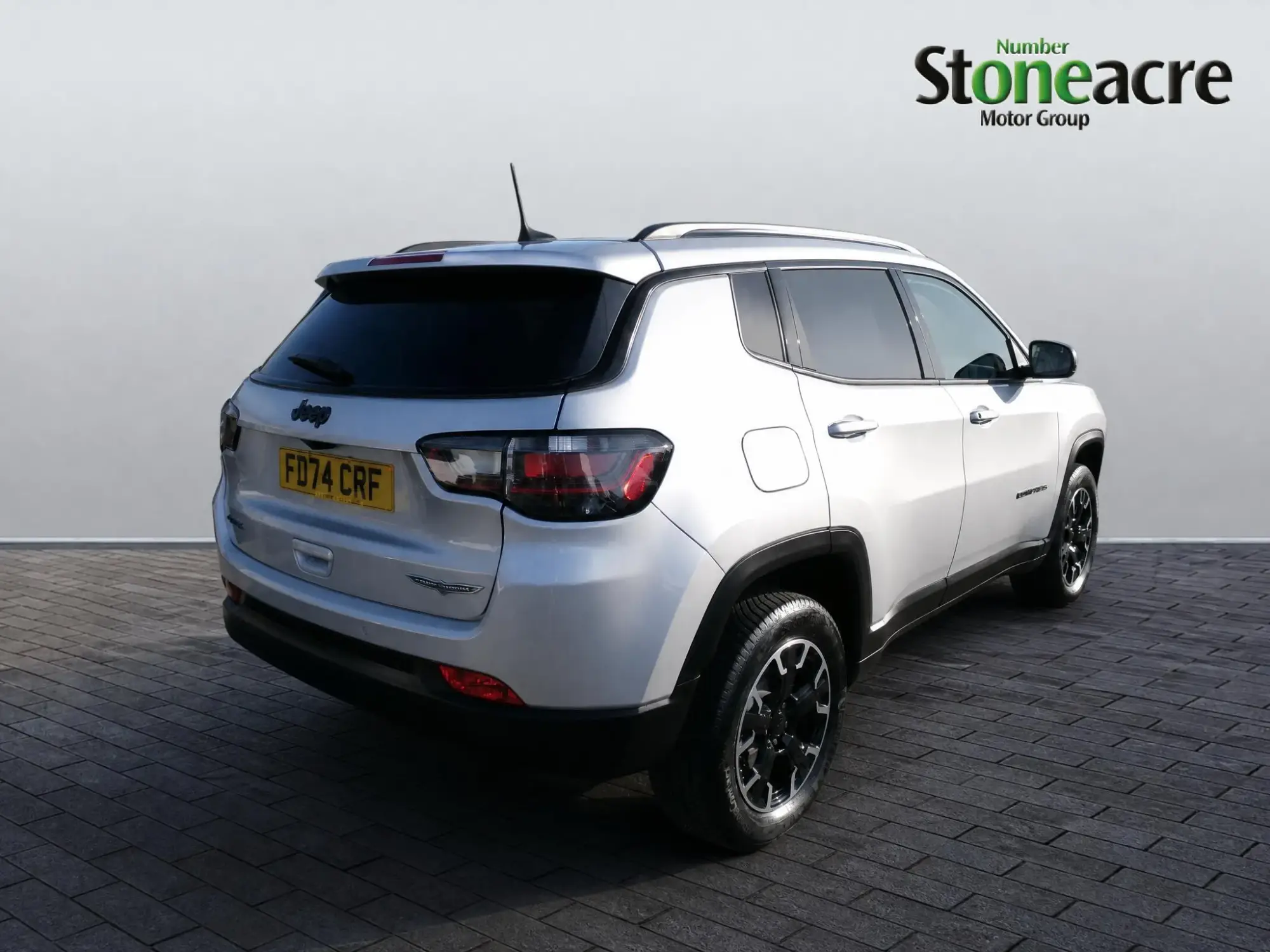 Jeep Compass 4XE Image 8 Jeep Compass 4XE Image 8