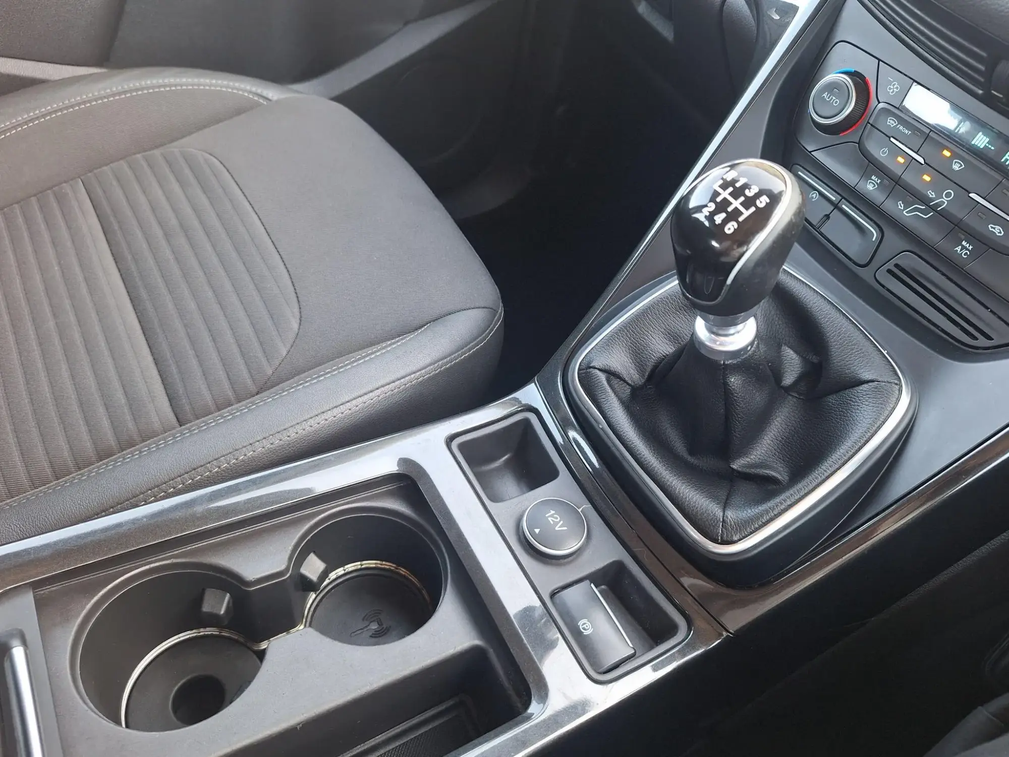 Ford Kuga Image 11 Ford Kuga Image 11