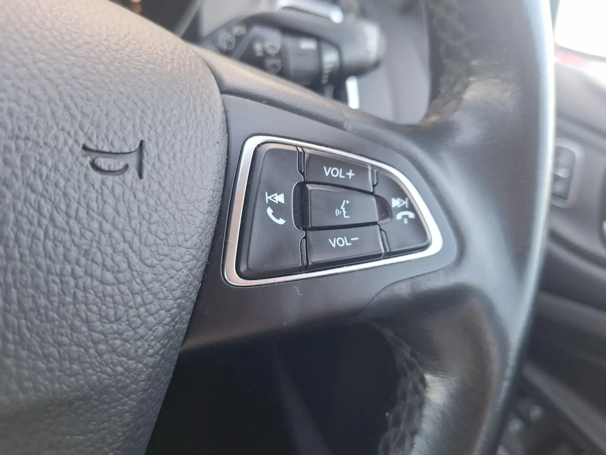 Ford Kuga Image 18 Ford Kuga Image 18