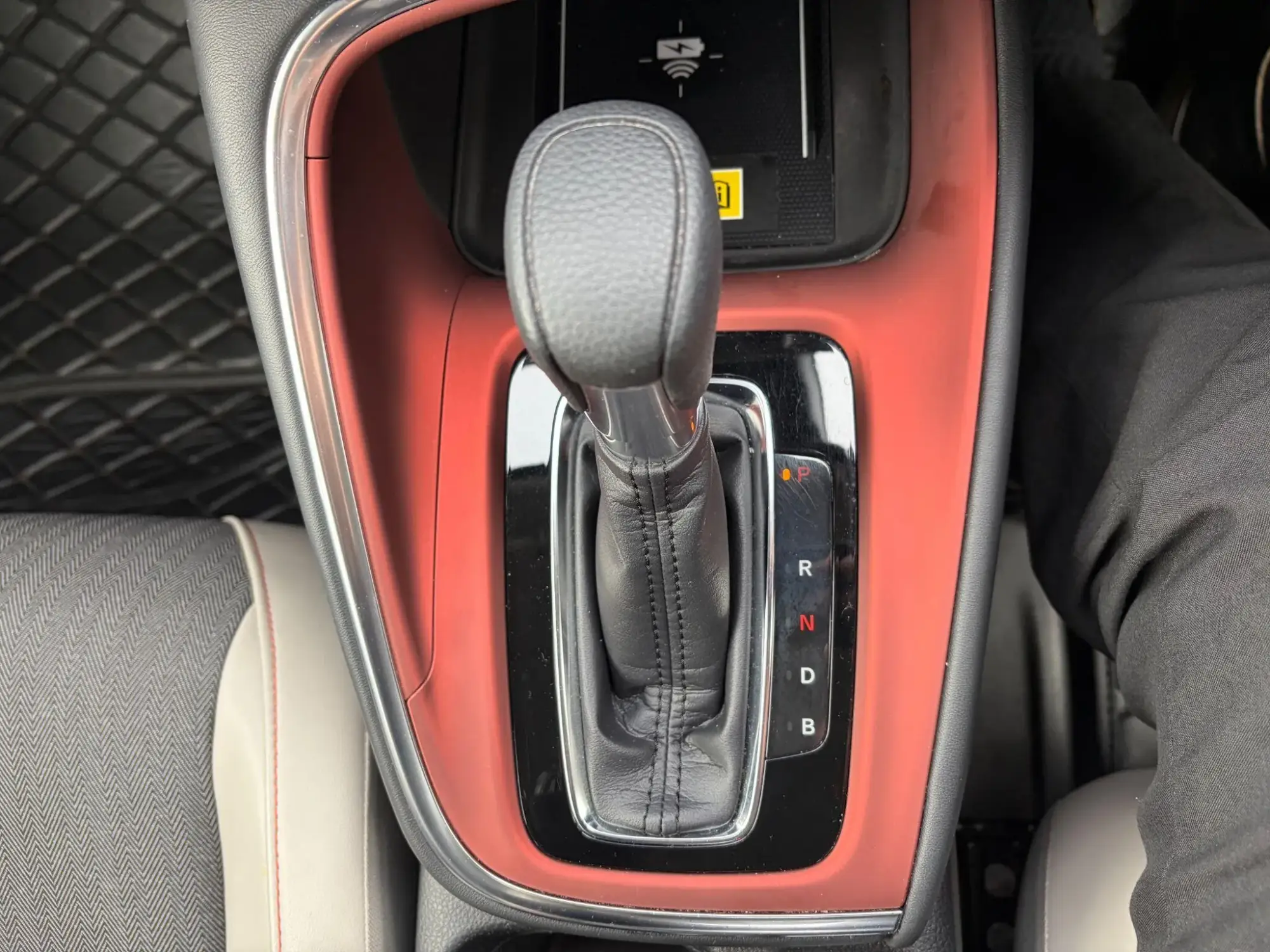 Honda HR-V Hybrid Image 13 Honda HR-V Hybrid Image 13