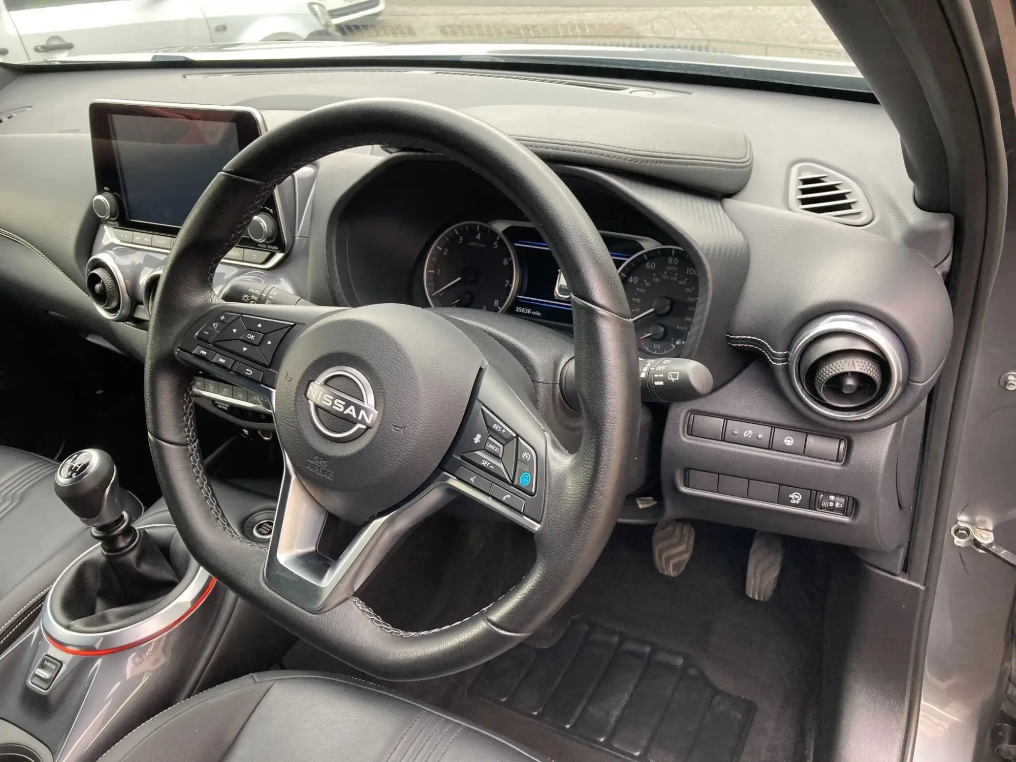 Nissan Juke Image 44