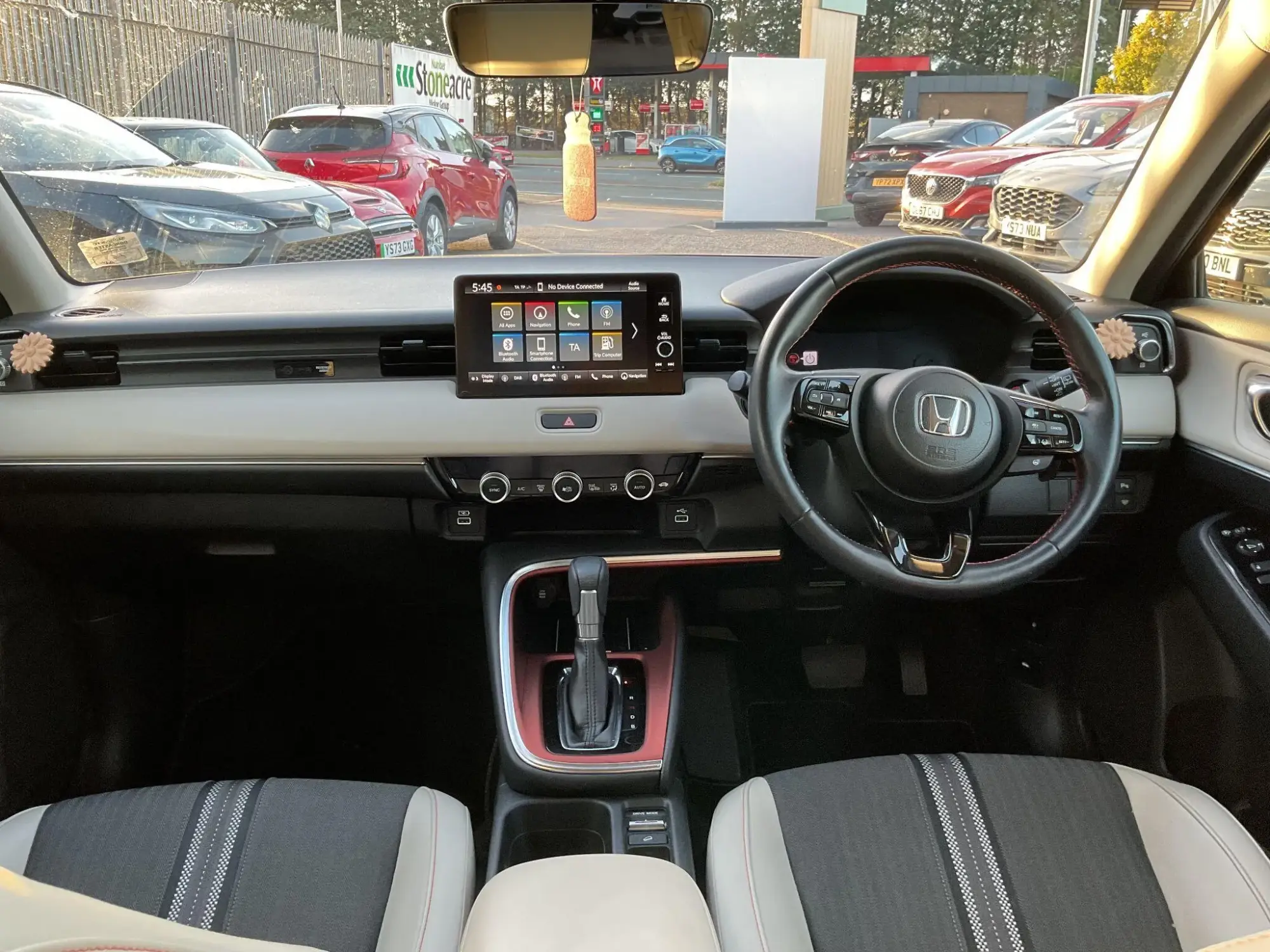 Honda HR-V Hybrid Image 9