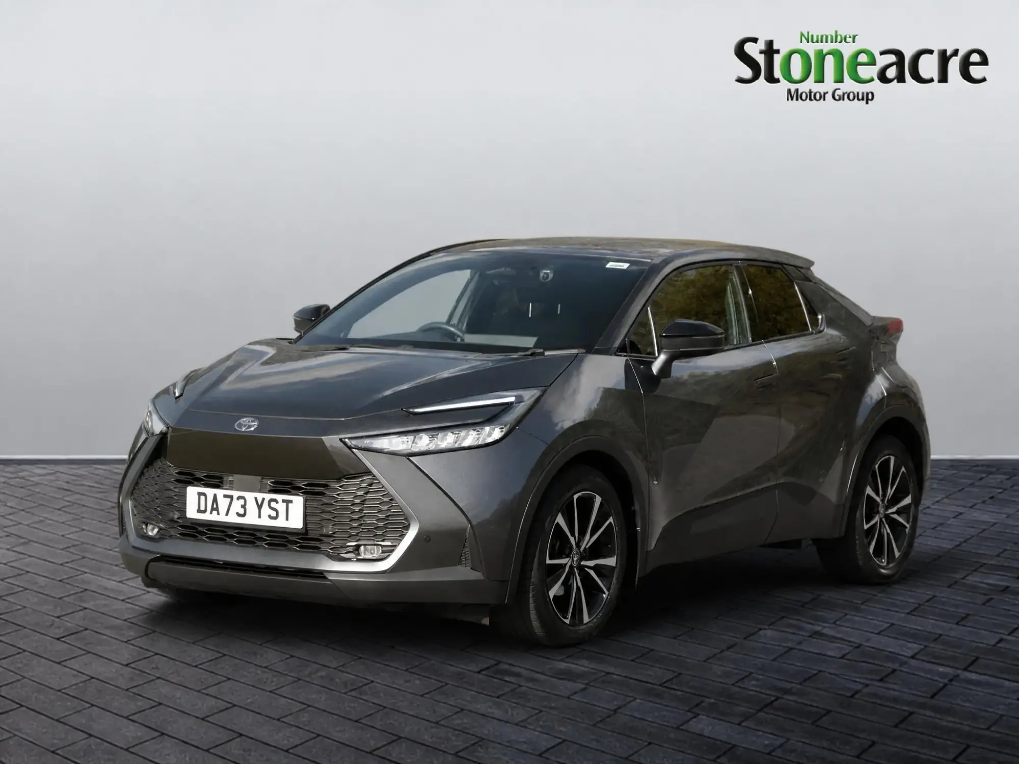 Toyota C-HR Hybrid Image 7 Toyota C-HR Hybrid Image 7