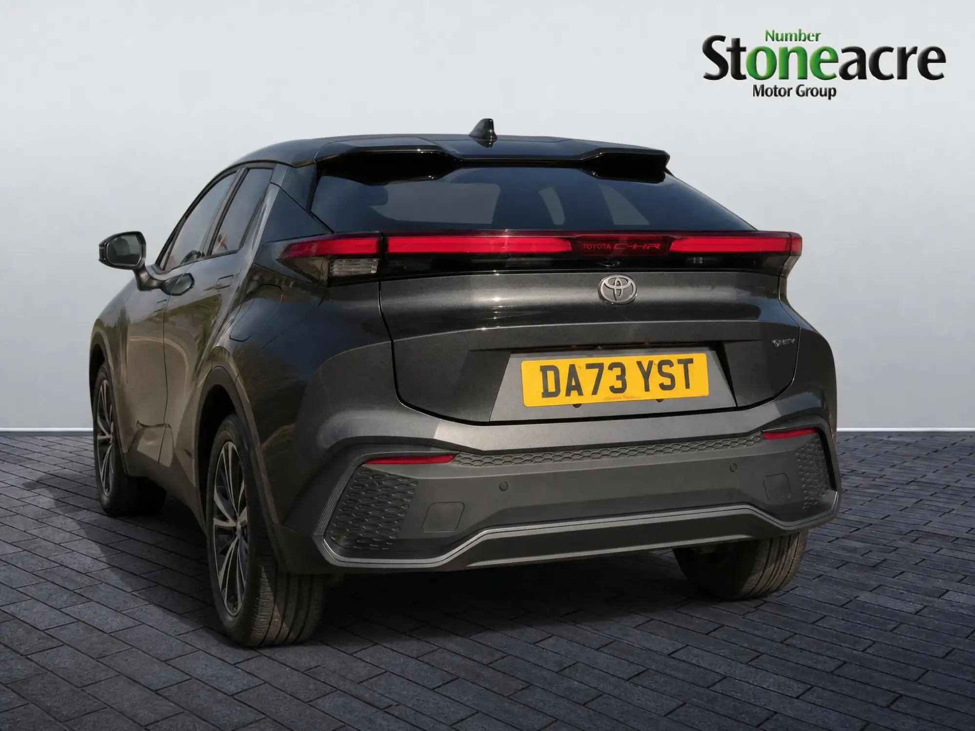 Toyota C-HR Hybrid Image 11 Toyota C-HR Hybrid Image 11