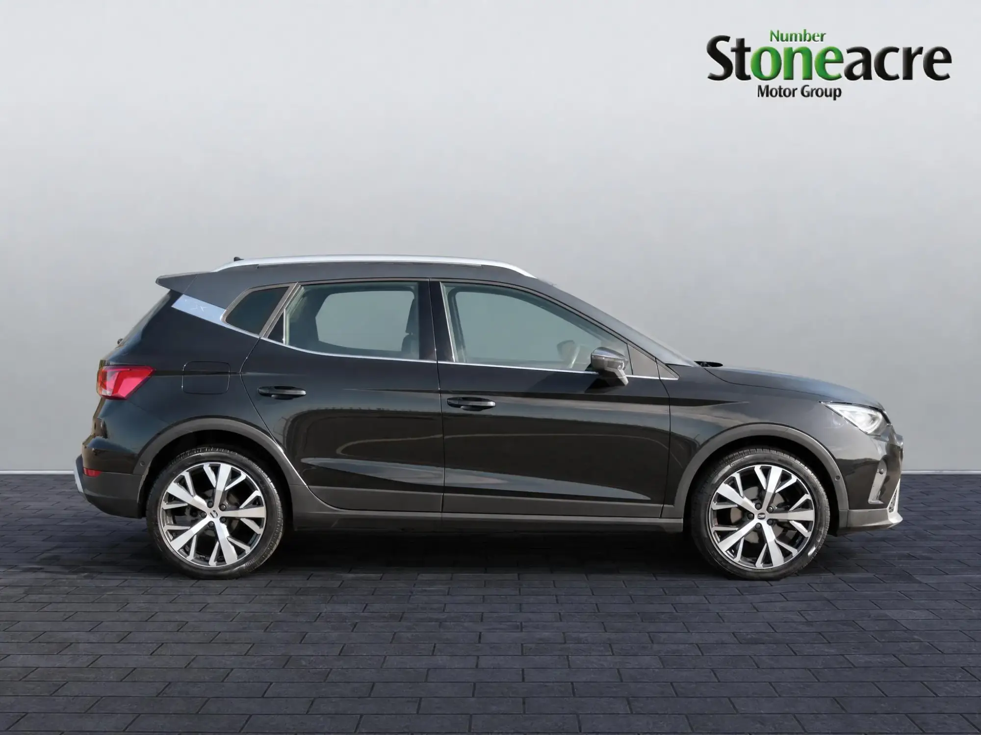 SEAT Arona Image 2