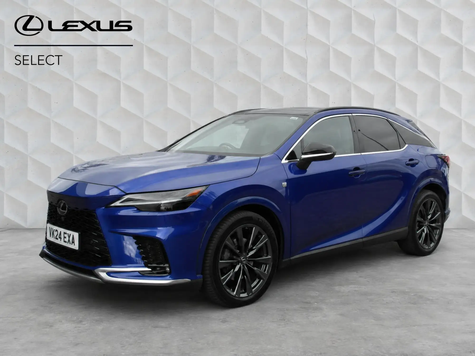 Lexus RX Plug-In Hybrid Image 5