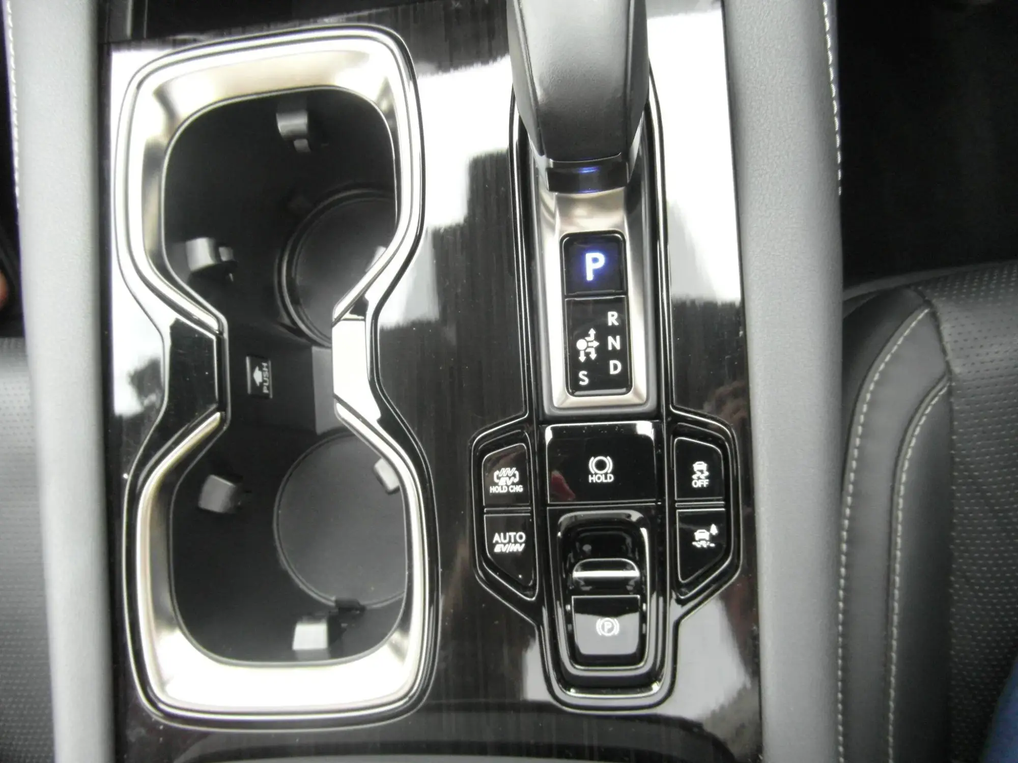 Lexus RX Plug-In Hybrid Image 39