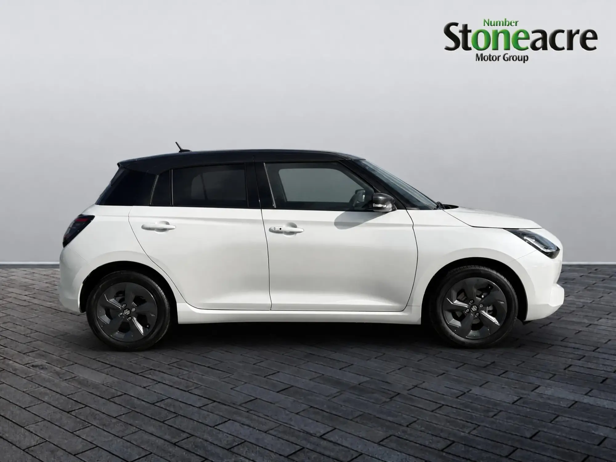 Suzuki Swift 1.2 MHEV Ultra Euro 6 (s/s) 5dr YM26JXH Image 2 Suzuki Swift 1.2 MHEV Ultra Euro 6 (s/s) 5dr YM26JXH Image 2