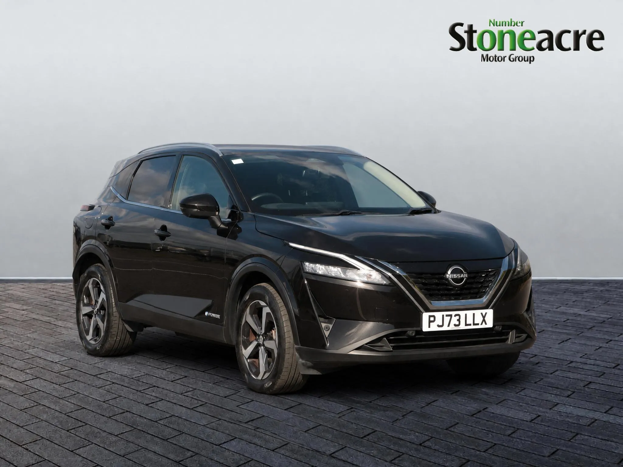 Nissan Qashqai with e-POWER undefined 1.5 h e-POWER N-Connecta Auto Euro 6 (s/s) 5dr