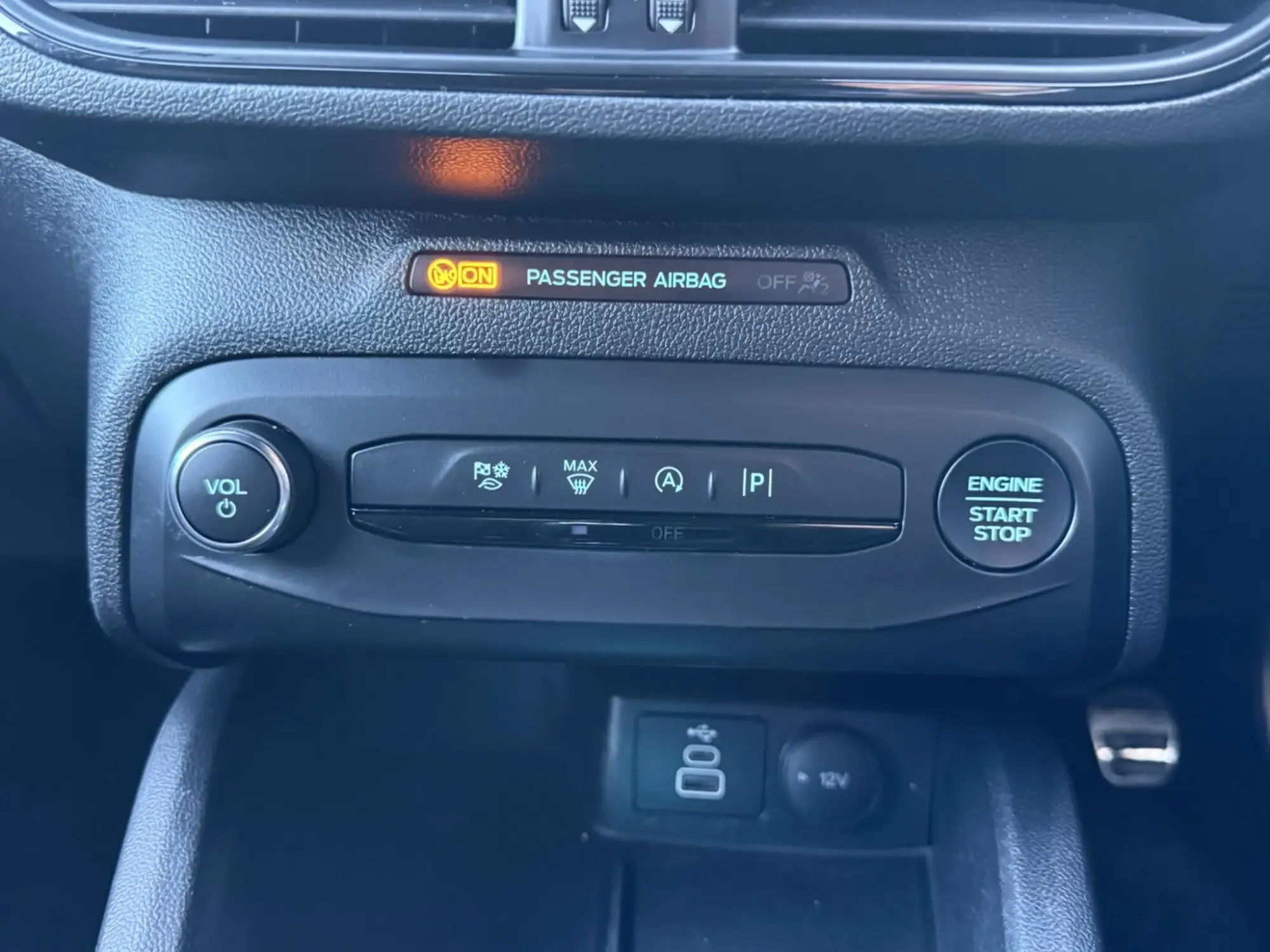 Ford Focus Image 12