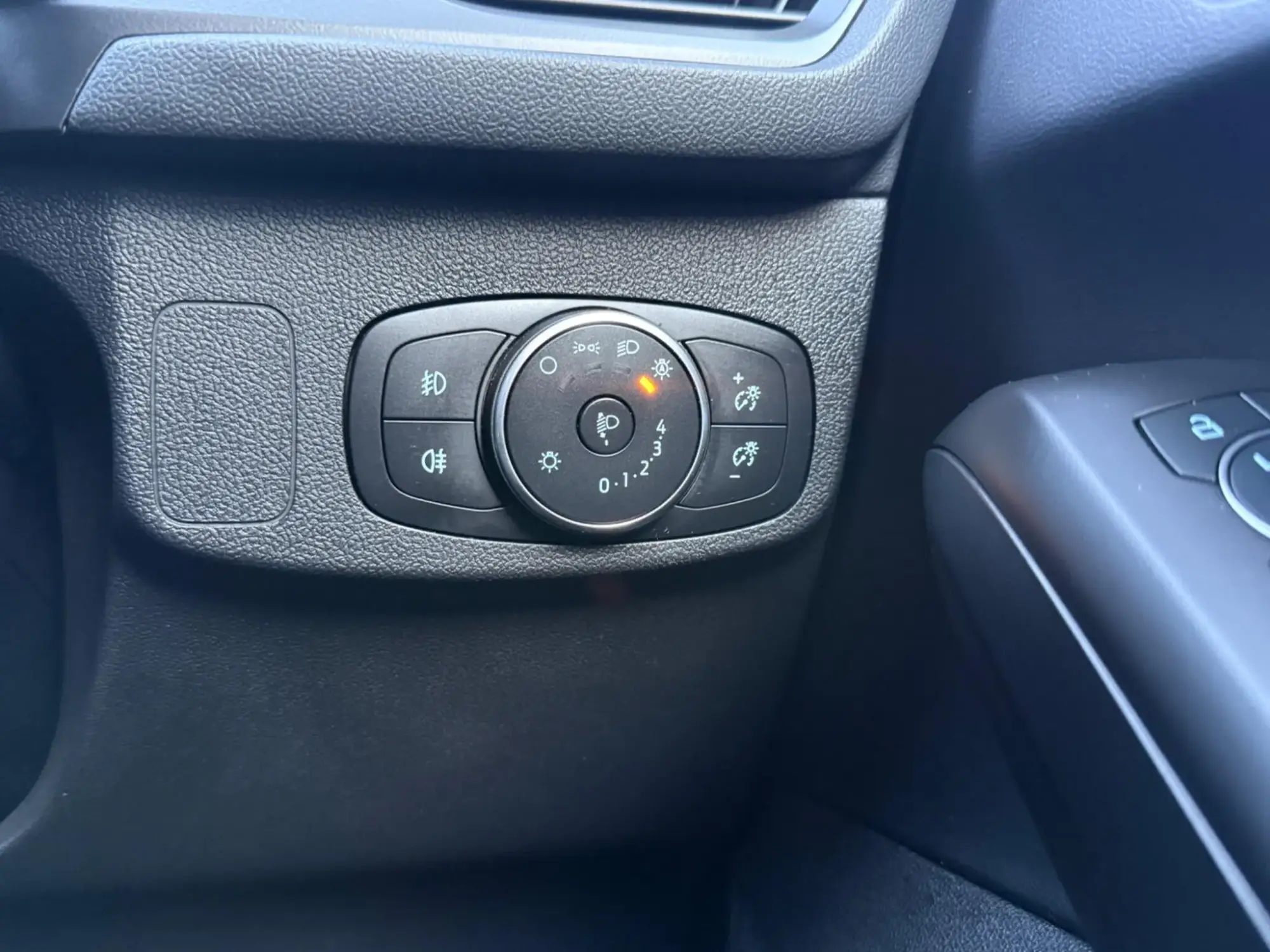 Ford Focus Image 17