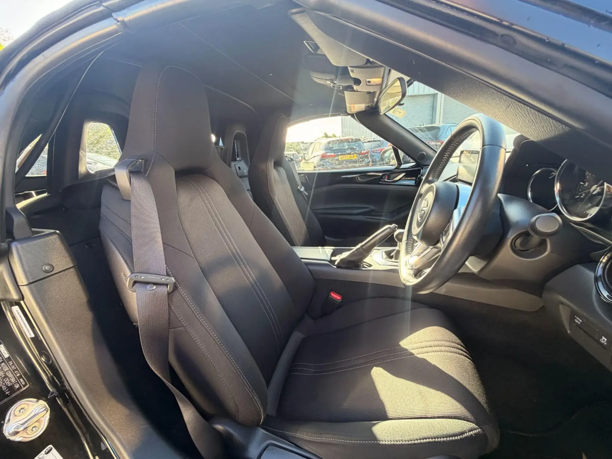 Mazda MX-5 Image 15