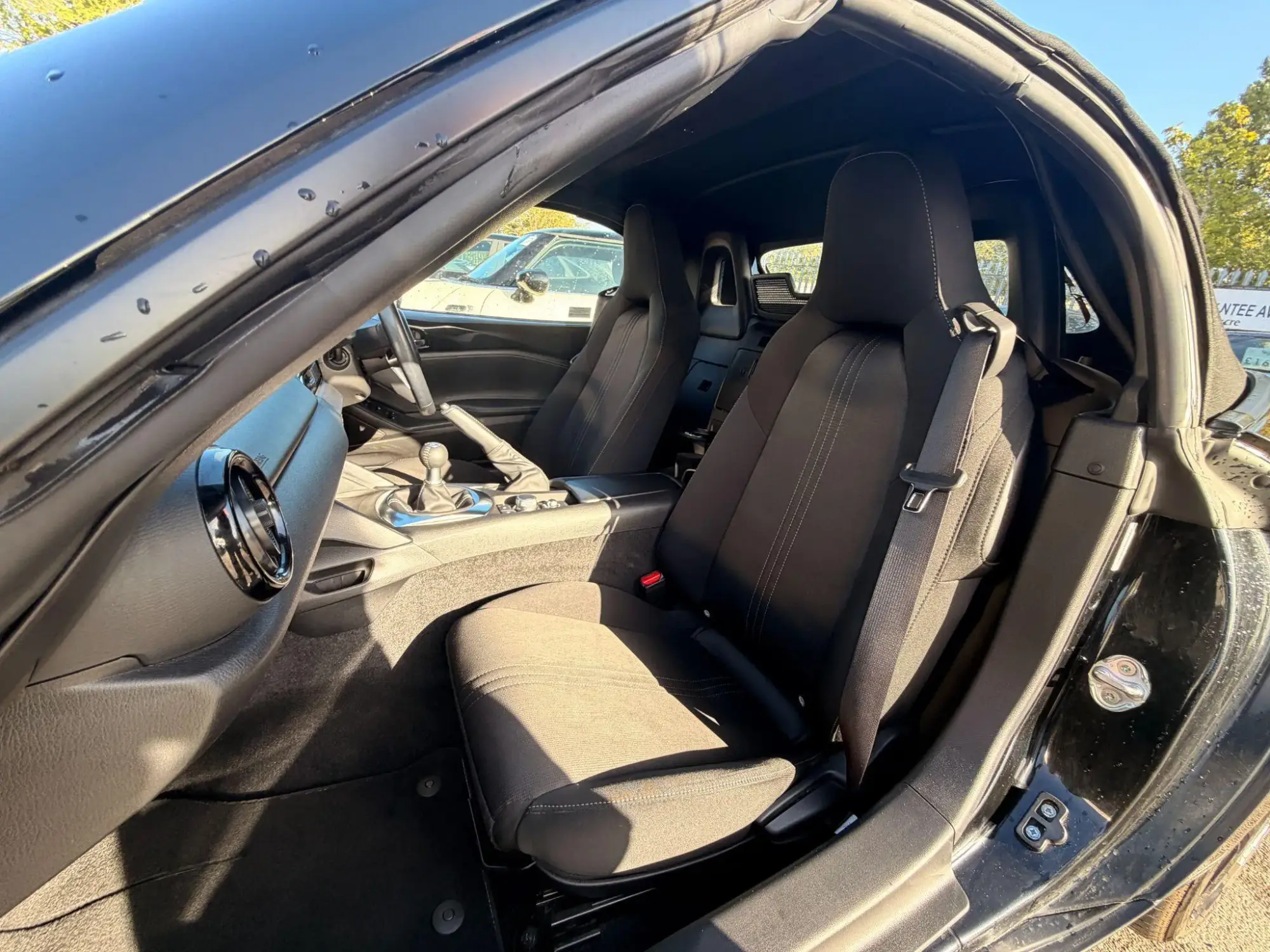 Mazda MX-5 Image 38
