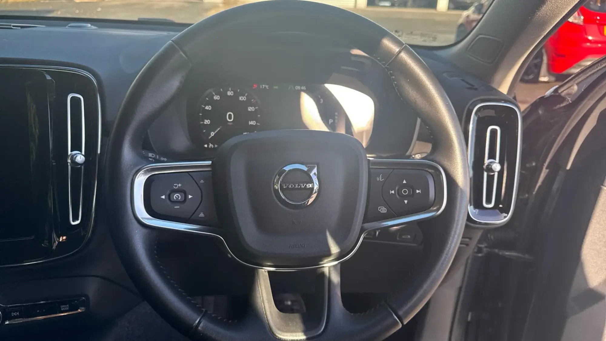 Volvo XC40 Image 10