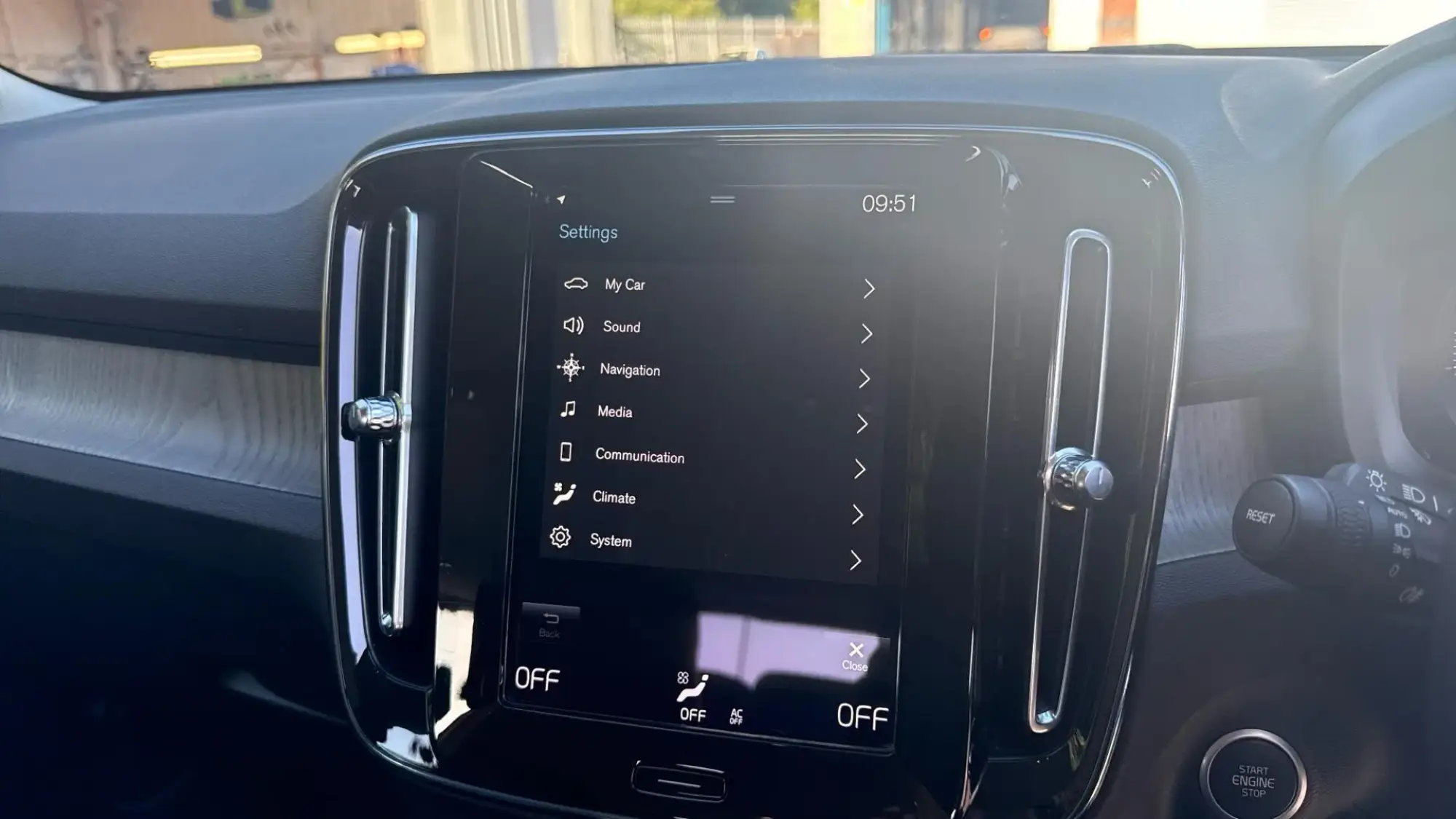 Volvo XC40 Image 17