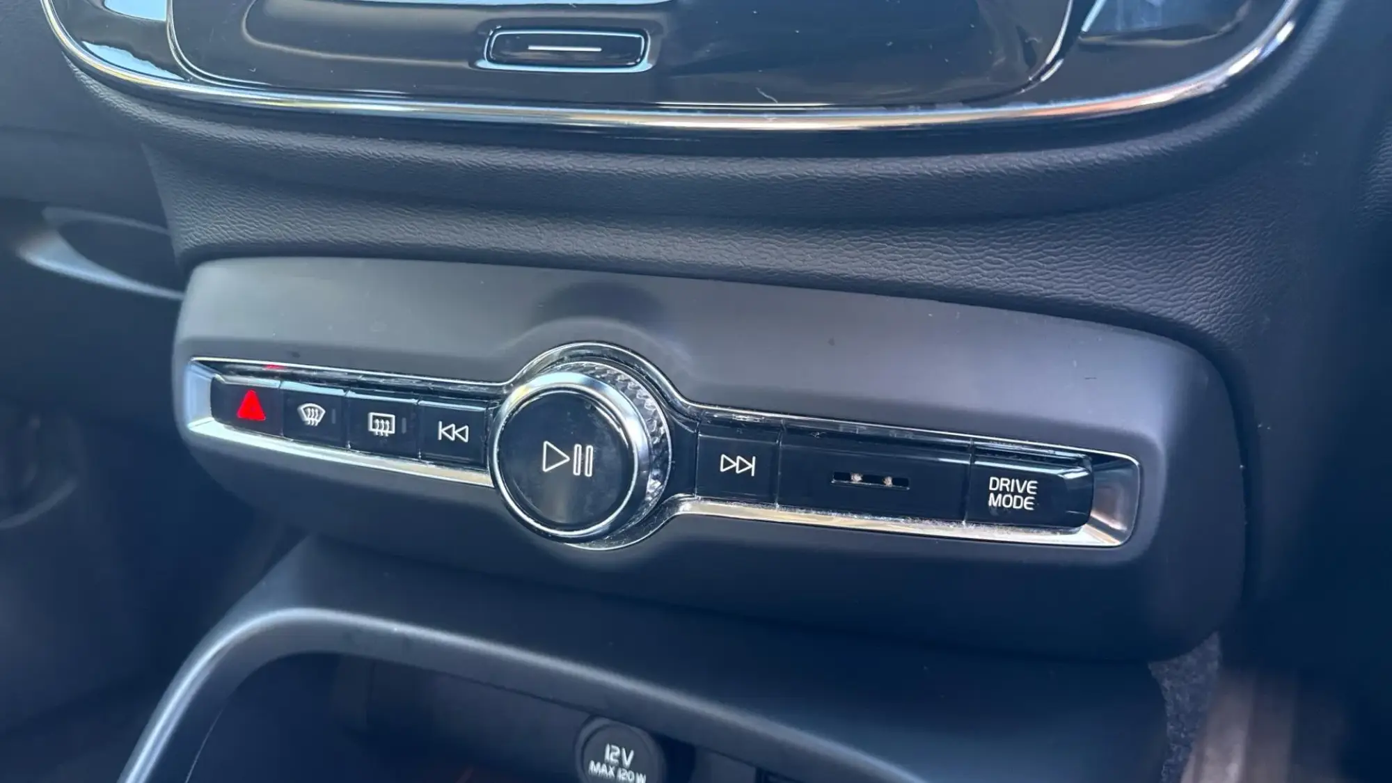 Volvo XC40 Image 38