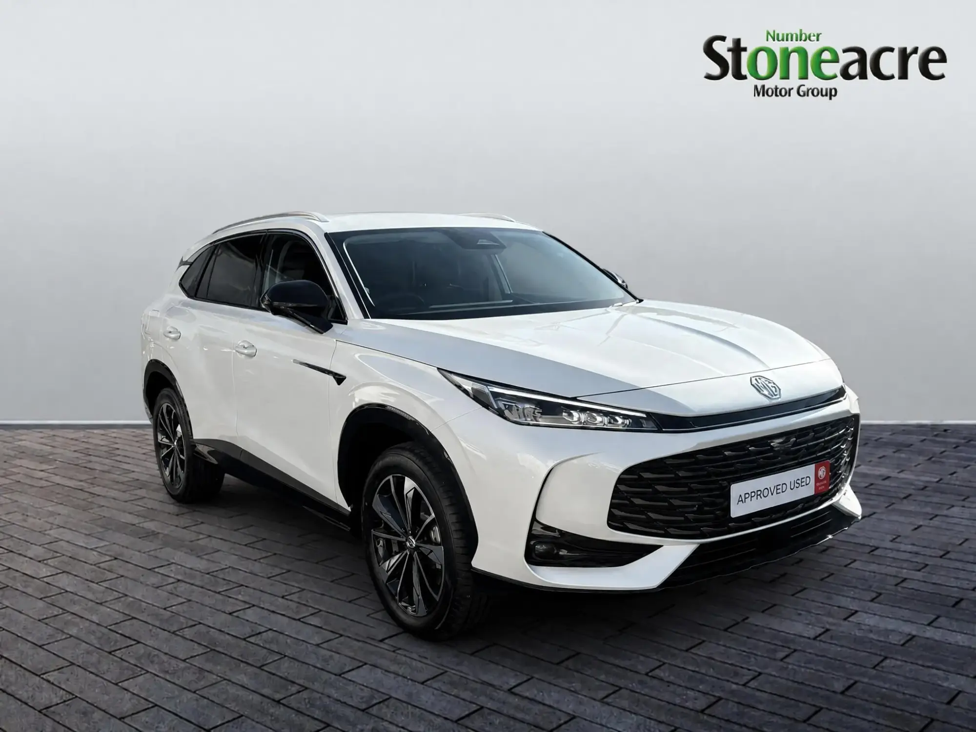 MG HS Hybrid+ 1.5 Hybrid+ SE Auto Euro 6 (s/s) 5dr NX76VTZ Image 1 MG HS Hybrid+ 1.5 Hybrid+ SE Auto Euro 6 (s/s) 5dr NX76VTZ Image 1