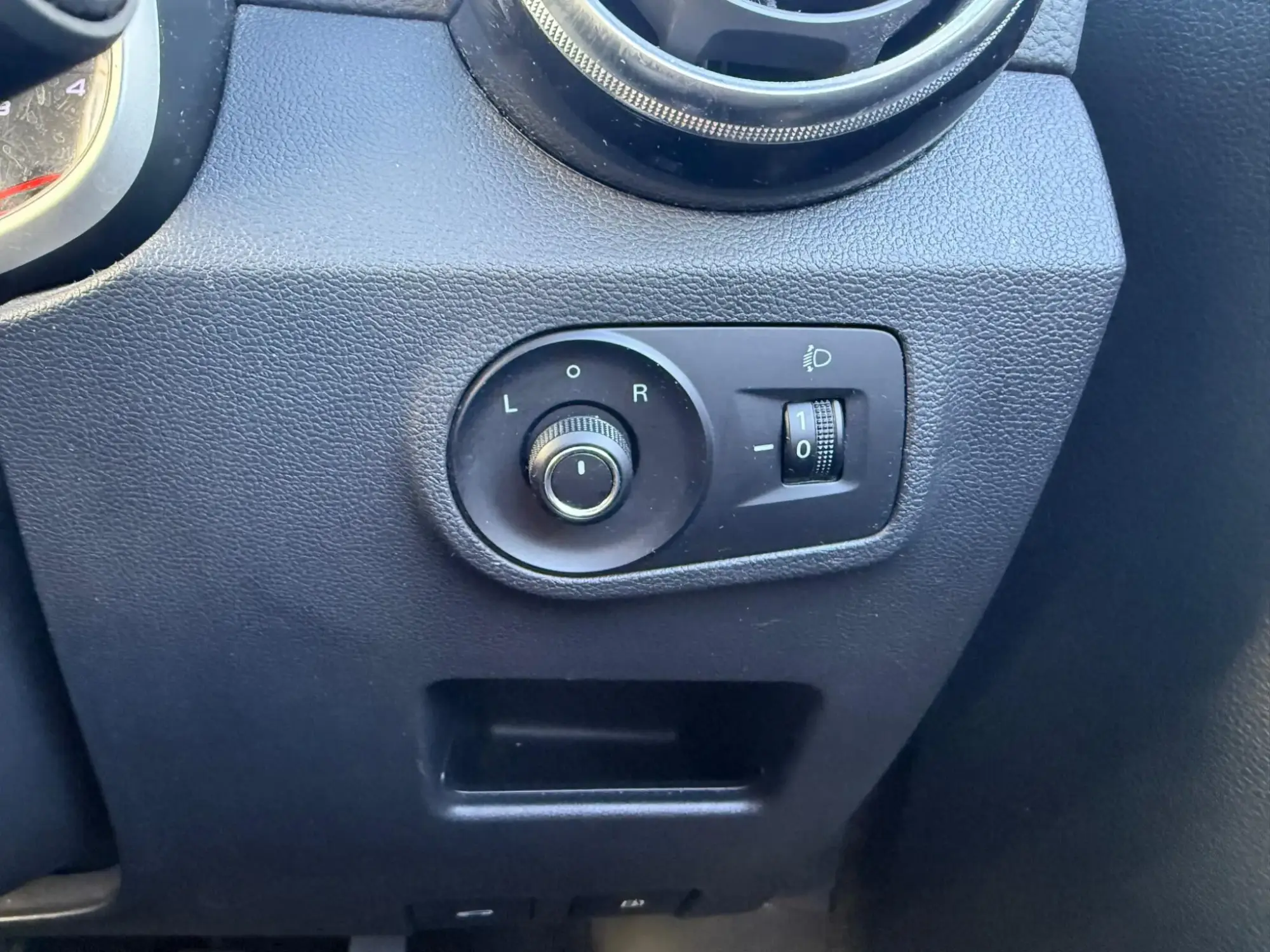 MG ZS Image 33 MG ZS Image 33