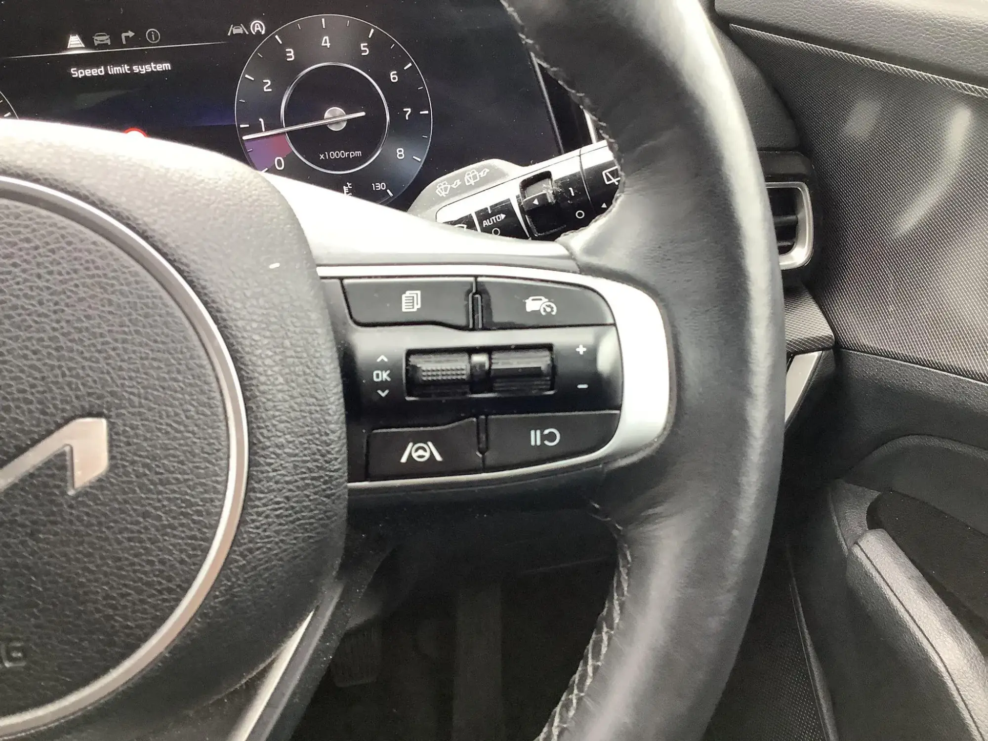 Kia Sportage Image 13