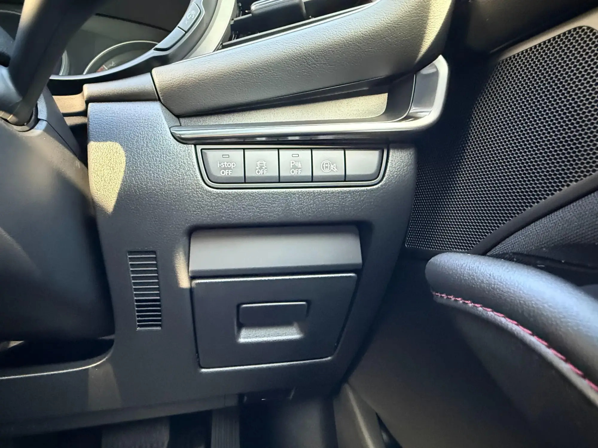 Mazda3 Image 30