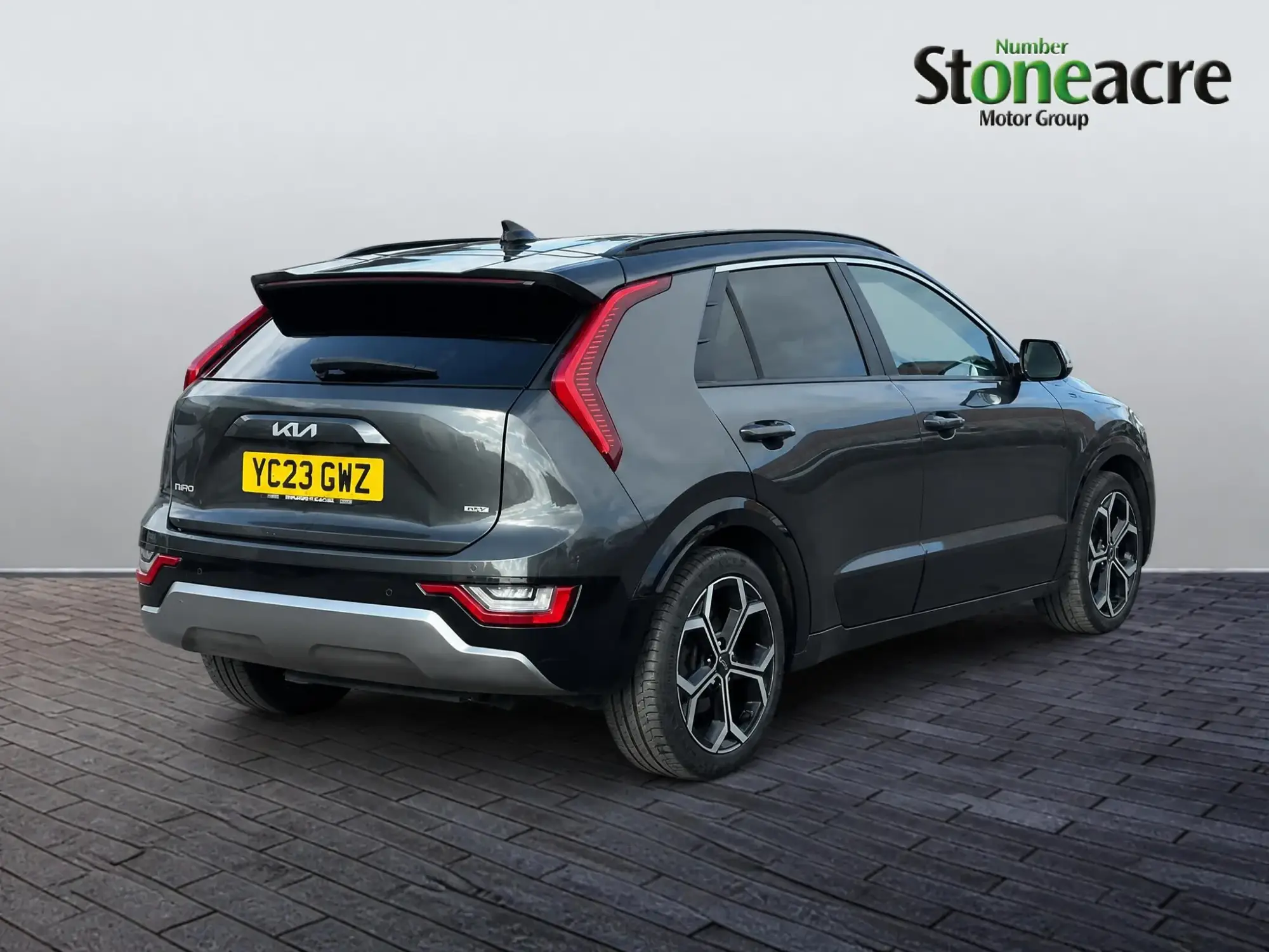 Kia Niro Hybrid 1.6h GDi 3 SUV 5dr Petrol Hybrid DCT Euro 6 (s/s) (139 bhp) YC23GWZ Image 2 Kia Niro Hybrid 1.6h GDi 3 SUV 5dr Petrol Hybrid DCT Euro 6 (s/s) (139 bhp) YC23GWZ Image 2