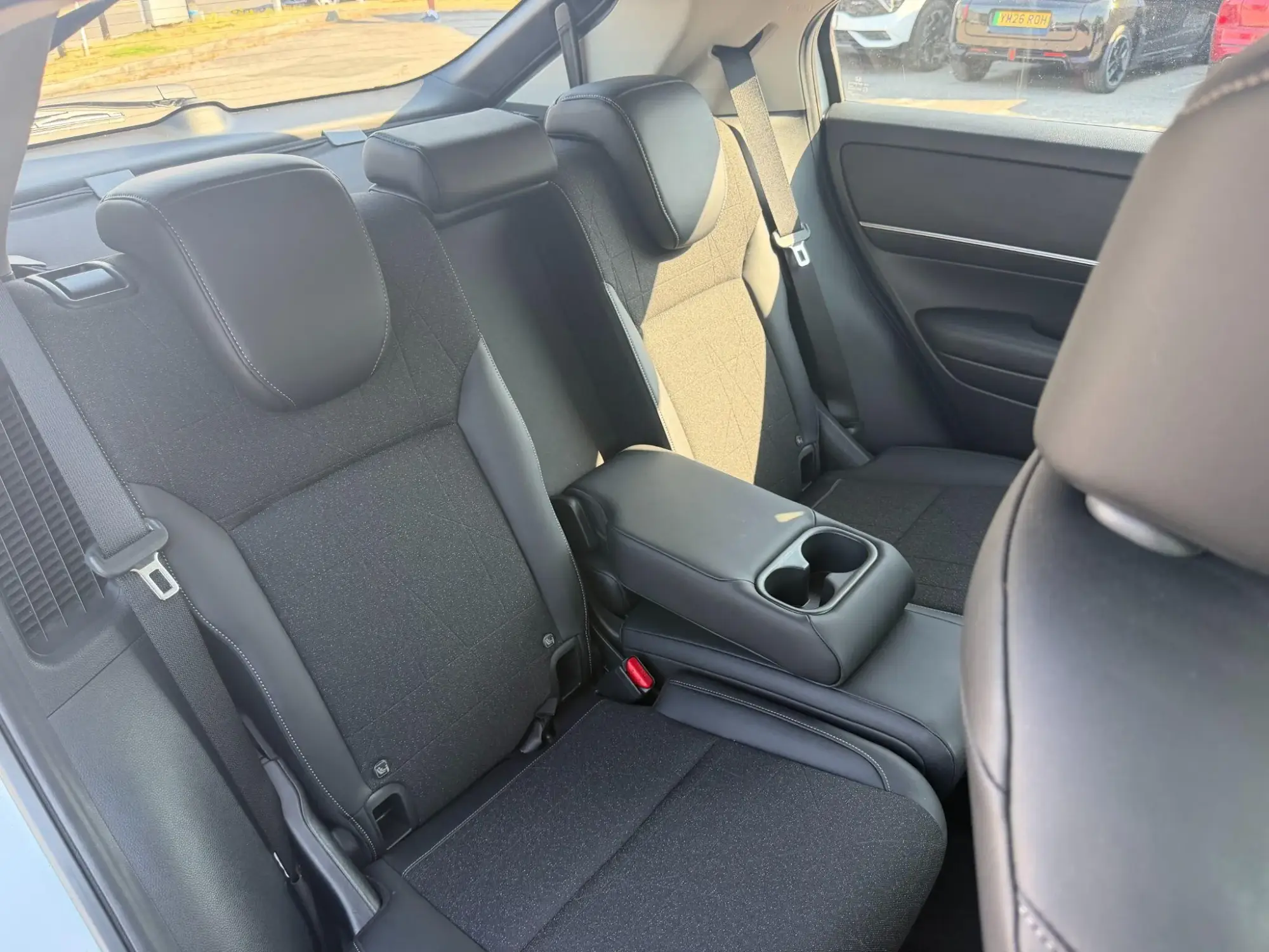 Honda HR-V Hybrid Image 13