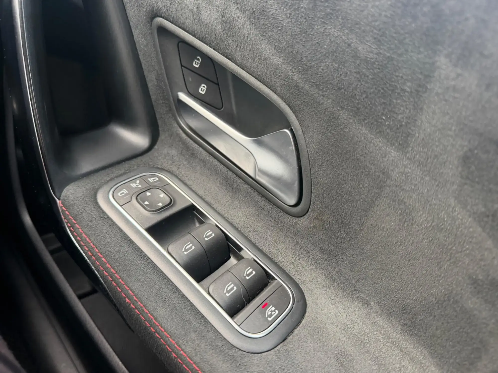 Mercedes-Benz A-Class Image 13