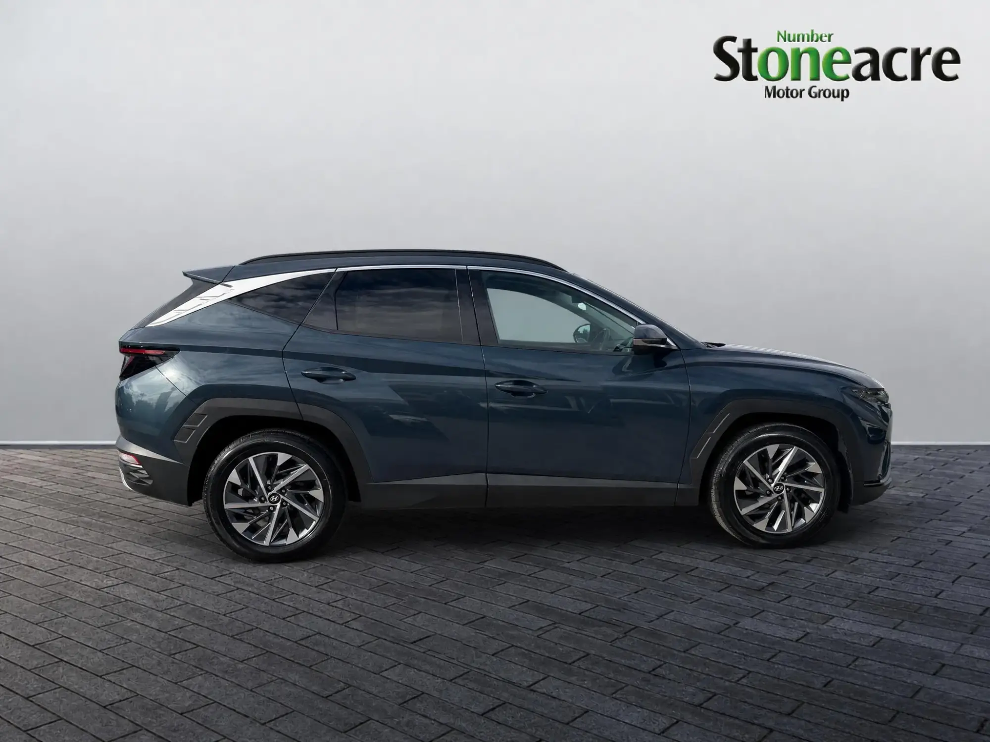 Hyundai TUCSON Image 2