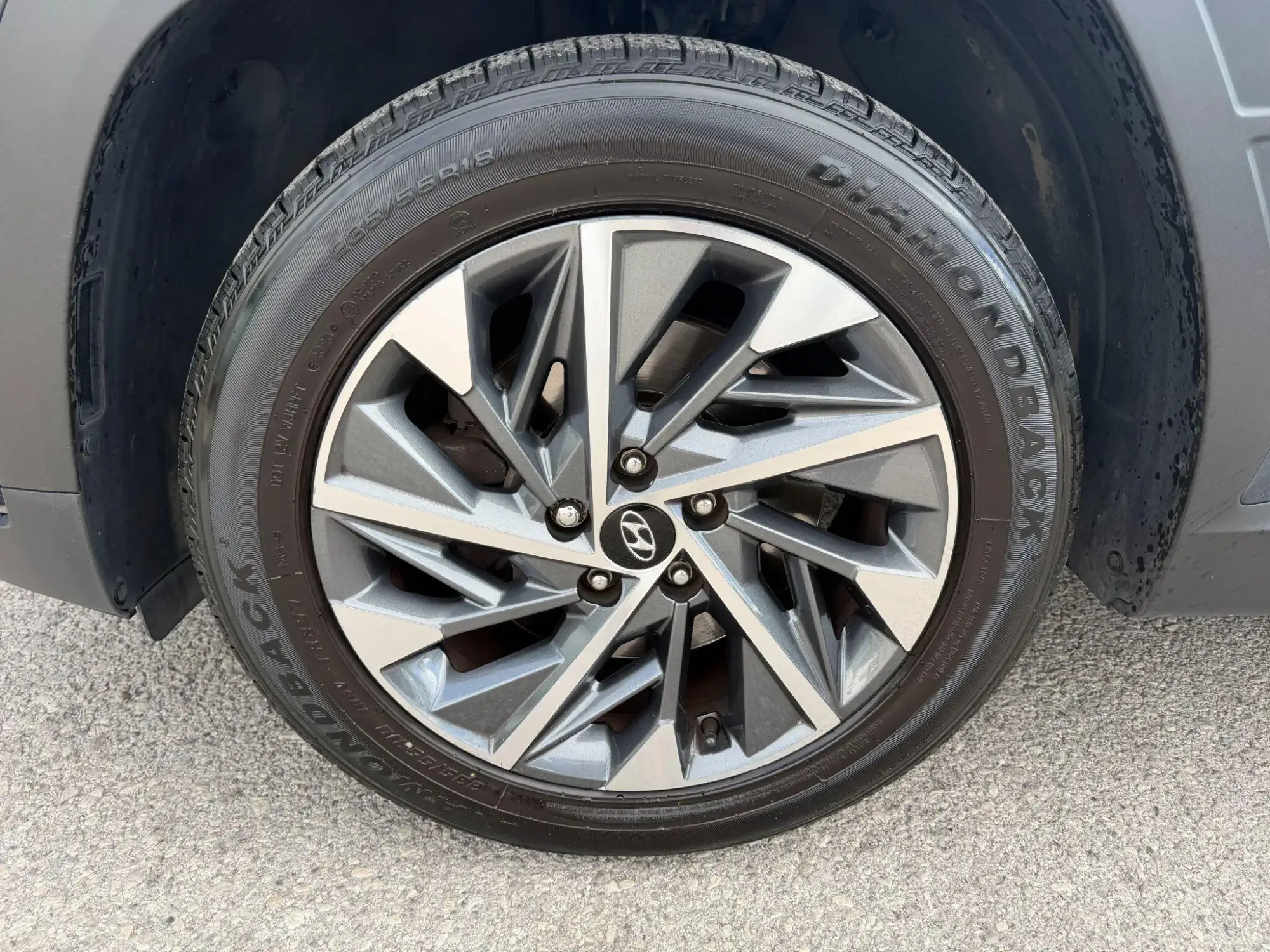Hyundai TUCSON Image 12