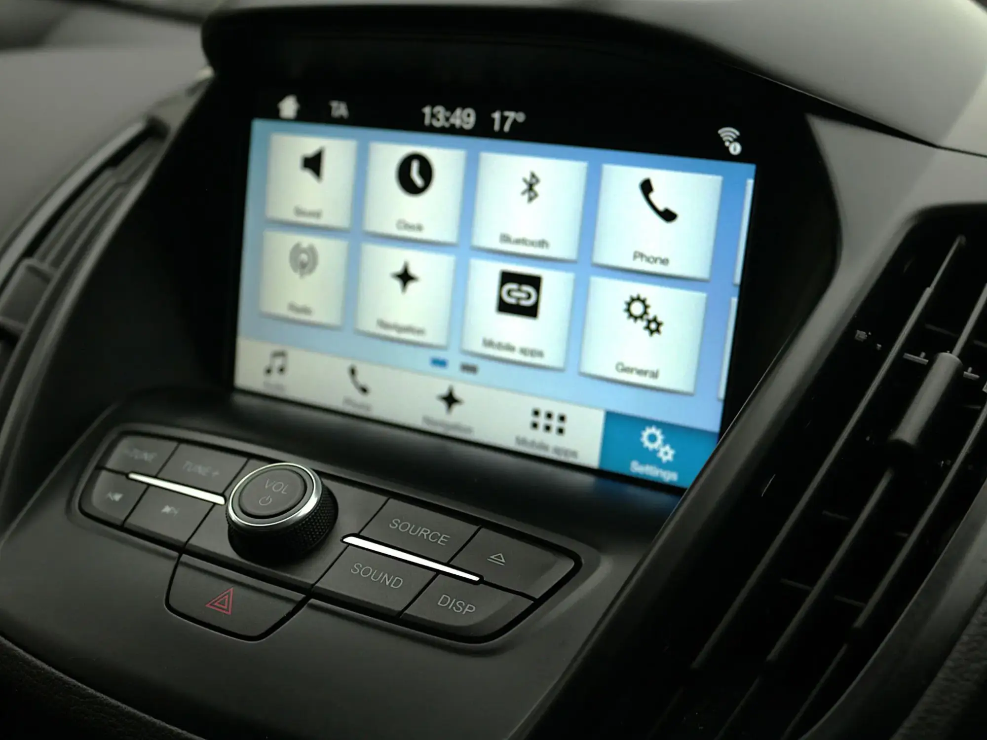 Ford Kuga Image 24
