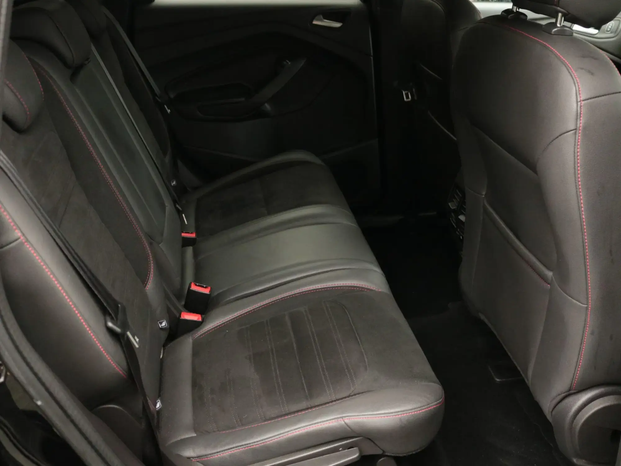 Ford Kuga Image 27