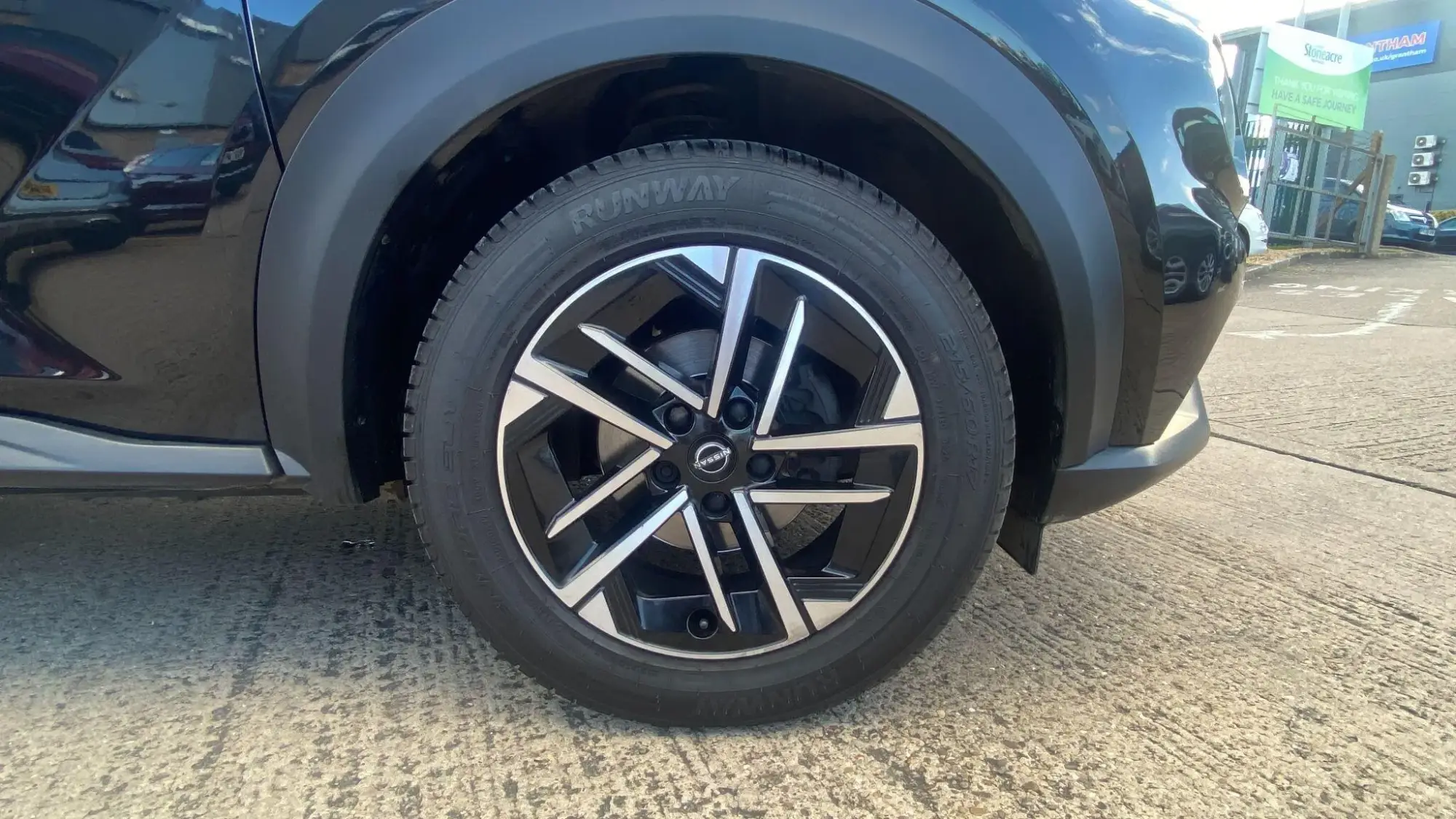 Nissan Juke Image 9