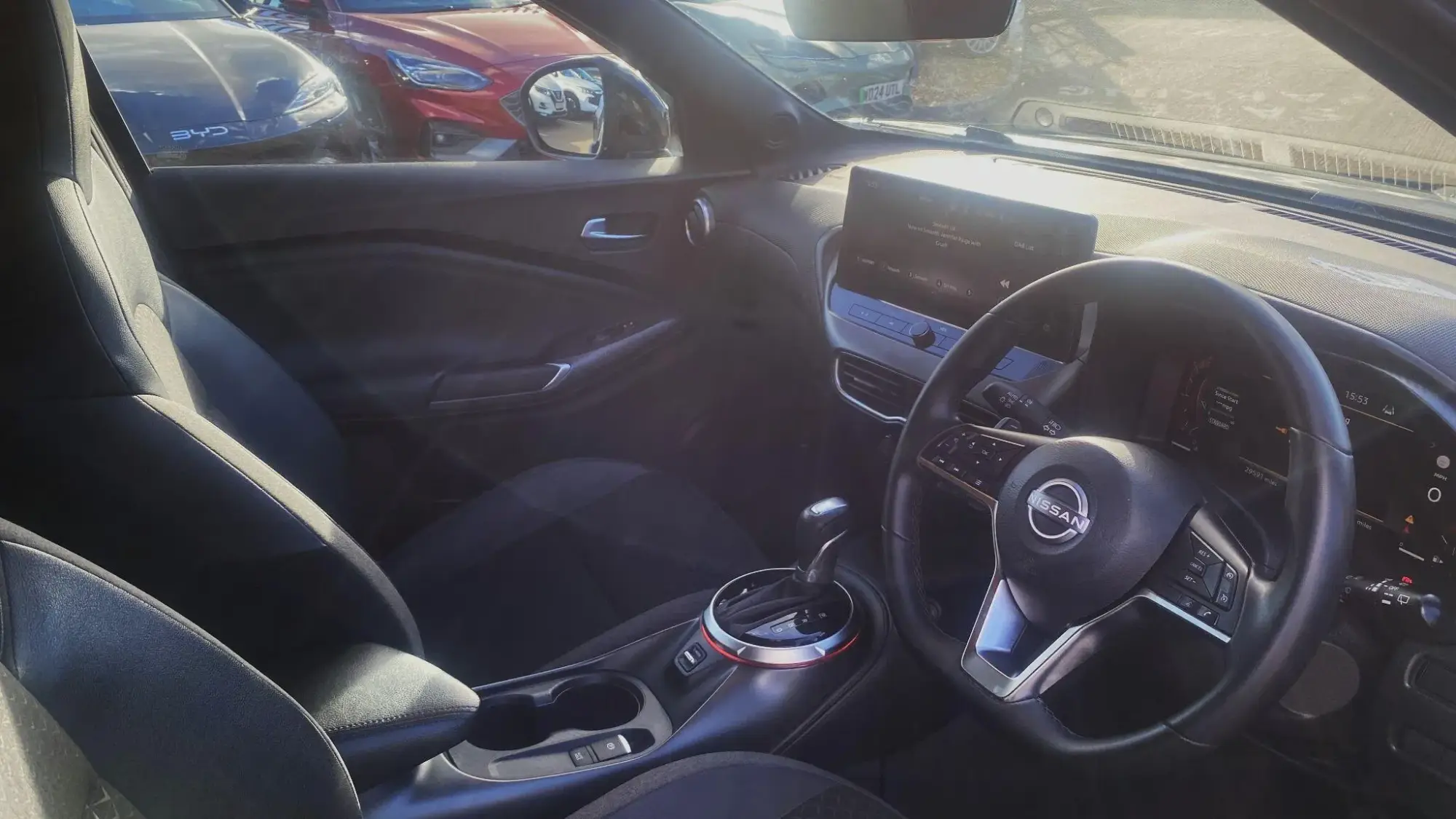 Nissan Juke Image 11