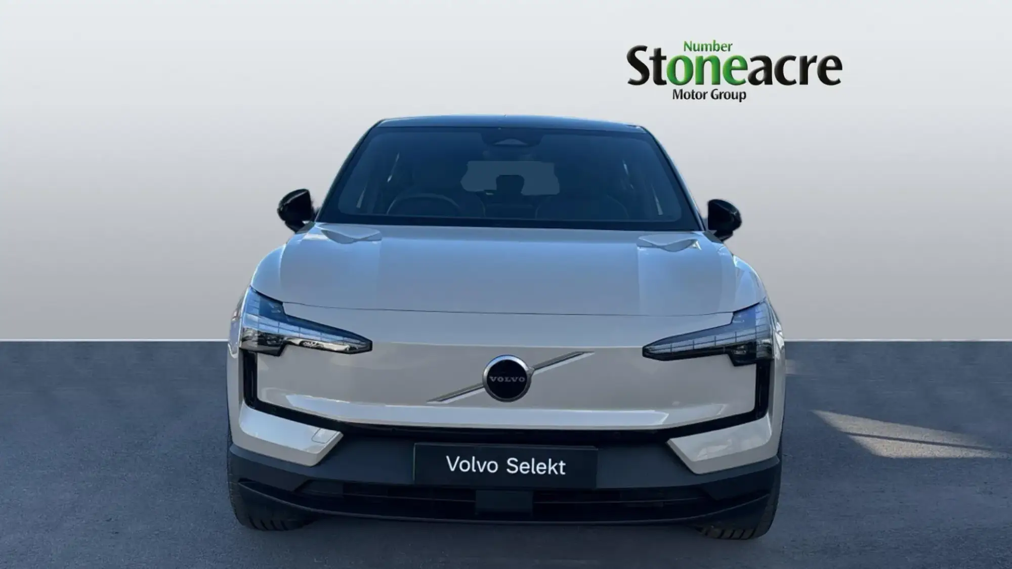 Volvo EX30 Image 2