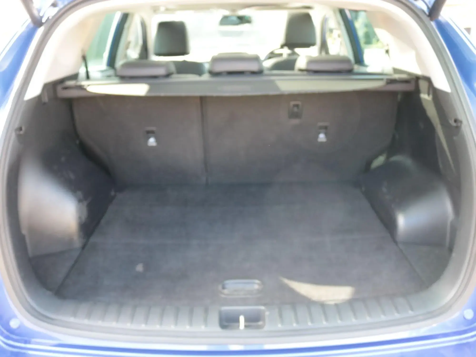 Hyundai TUCSON Image 12 Hyundai TUCSON Image 12