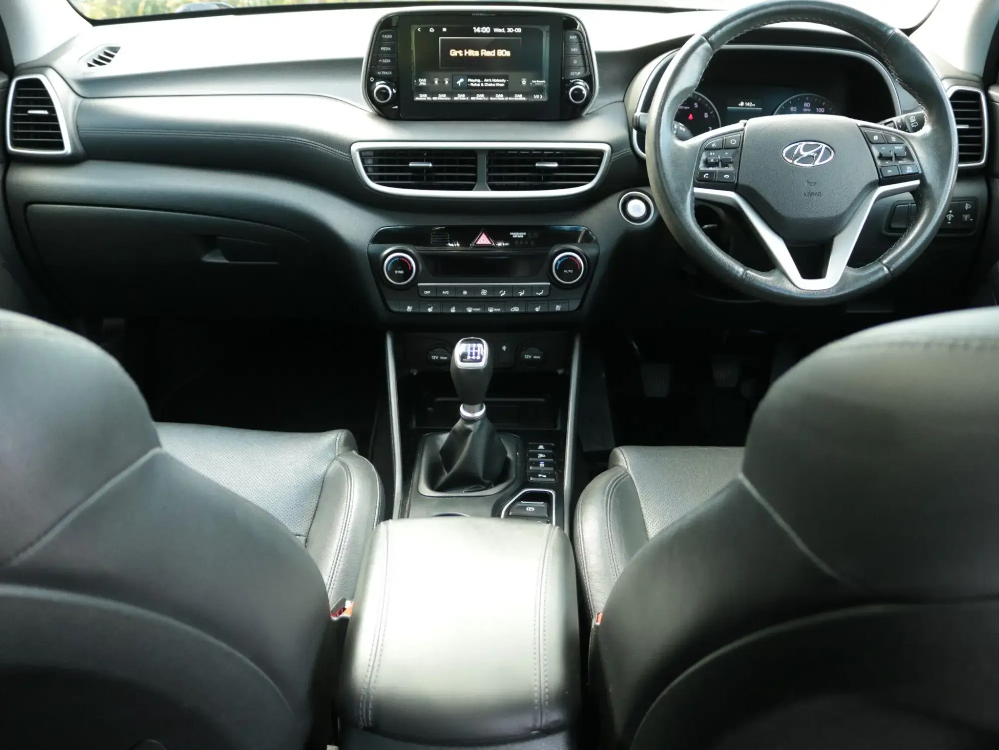 Hyundai TUCSON Image 16 Hyundai TUCSON Image 16