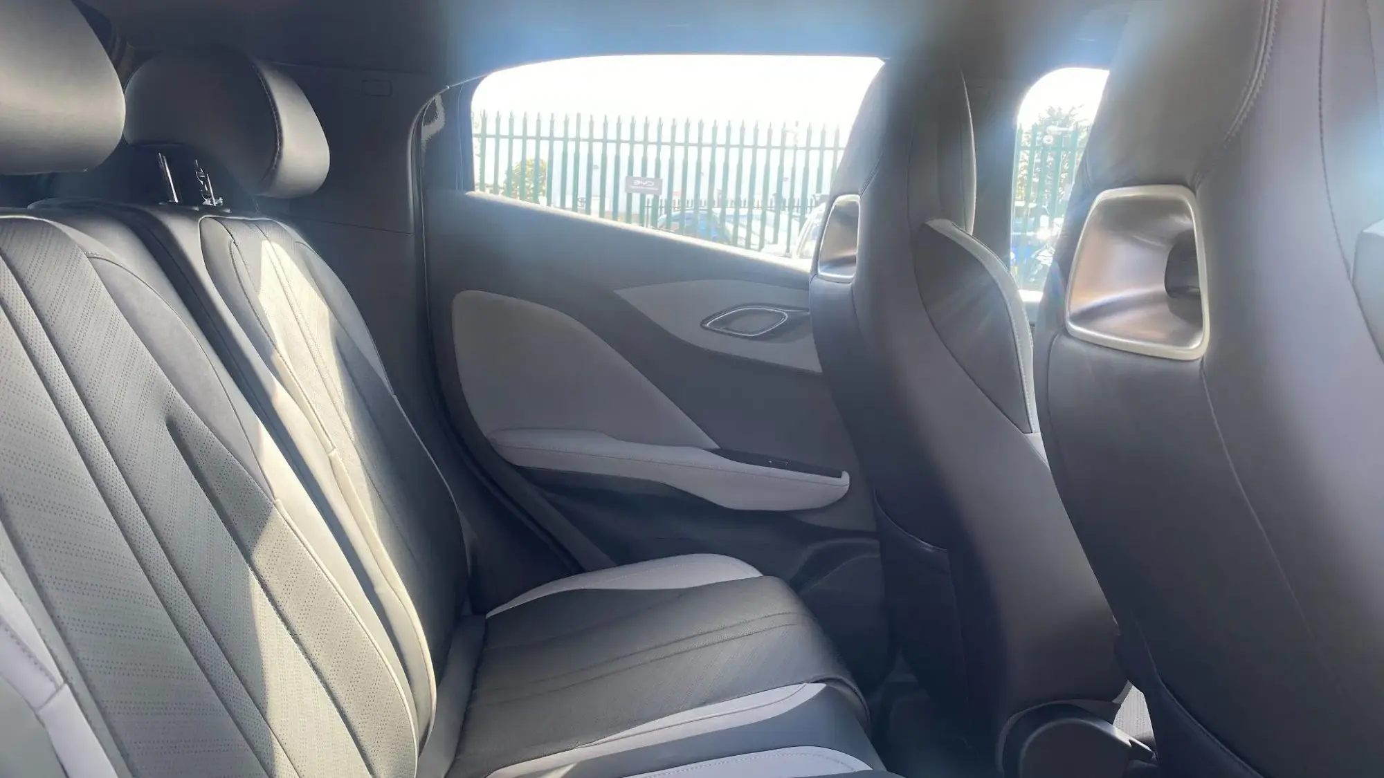BYD DOLPHIN SURF Image 16