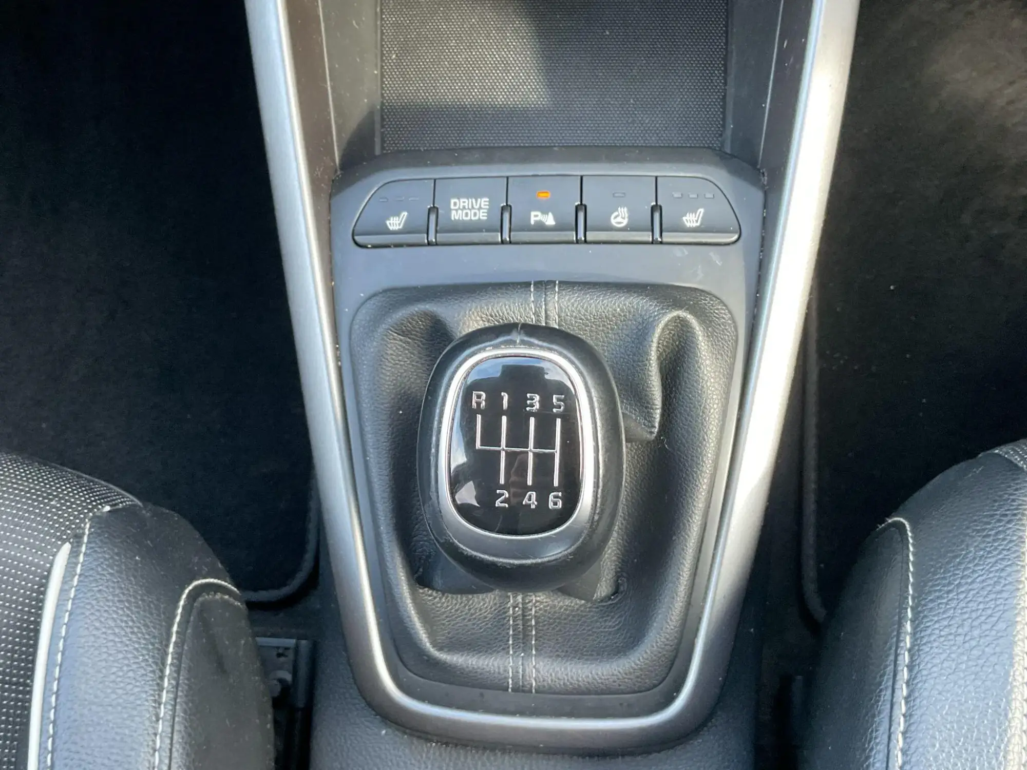 Kia Stonic Image 29 Kia Stonic Image 29