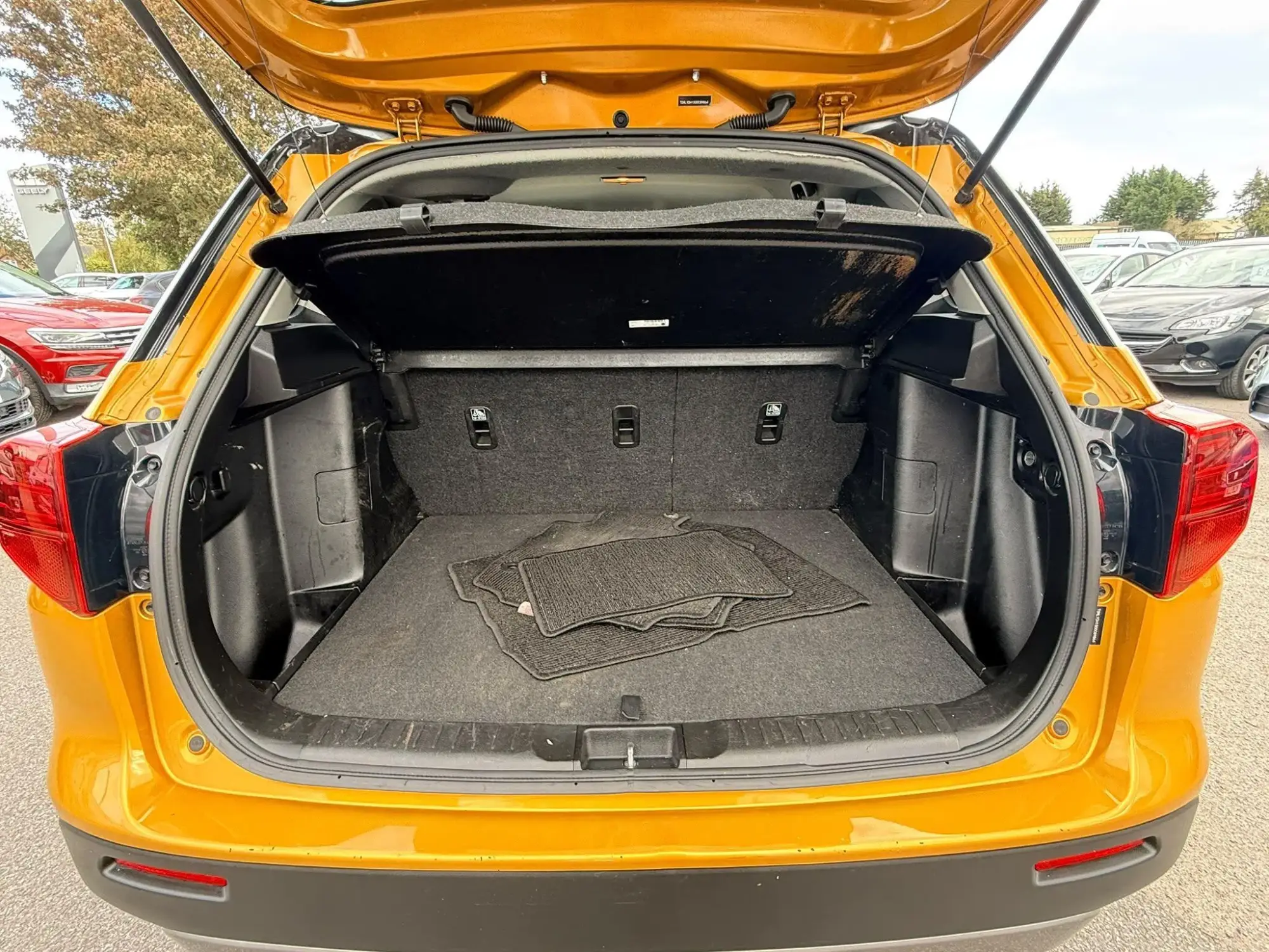 Suzuki Vitara Image 10
