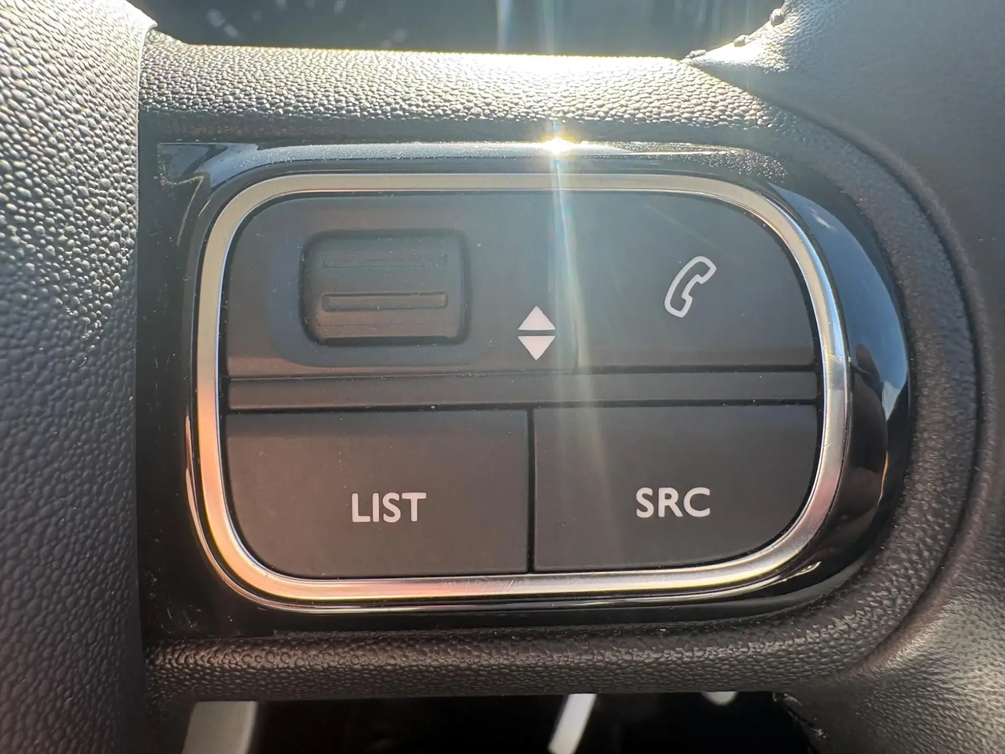 Citroen C3 Aircross Image 10 Citroen C3 Aircross Image 10
