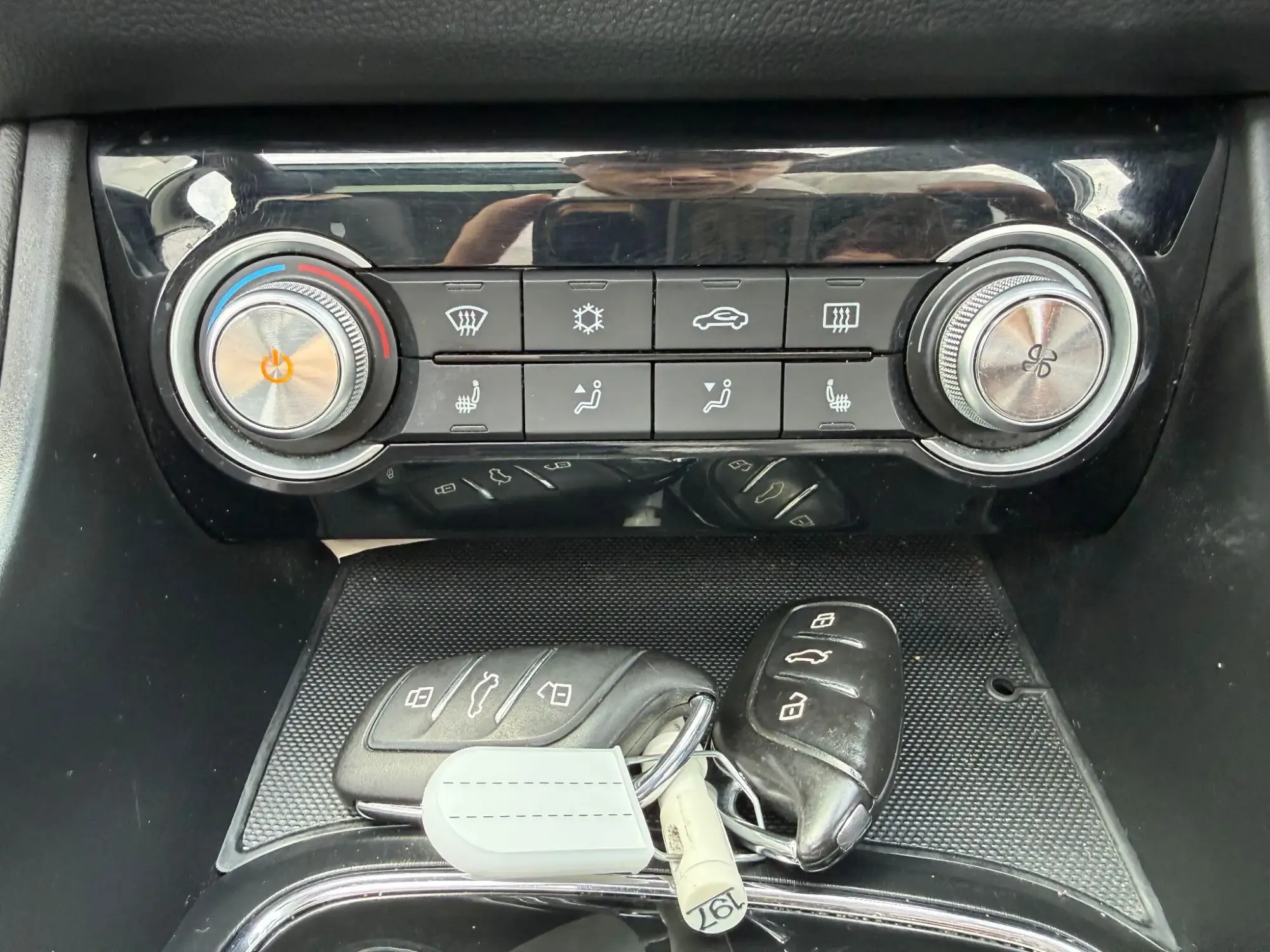 MG ZS EV Image 10