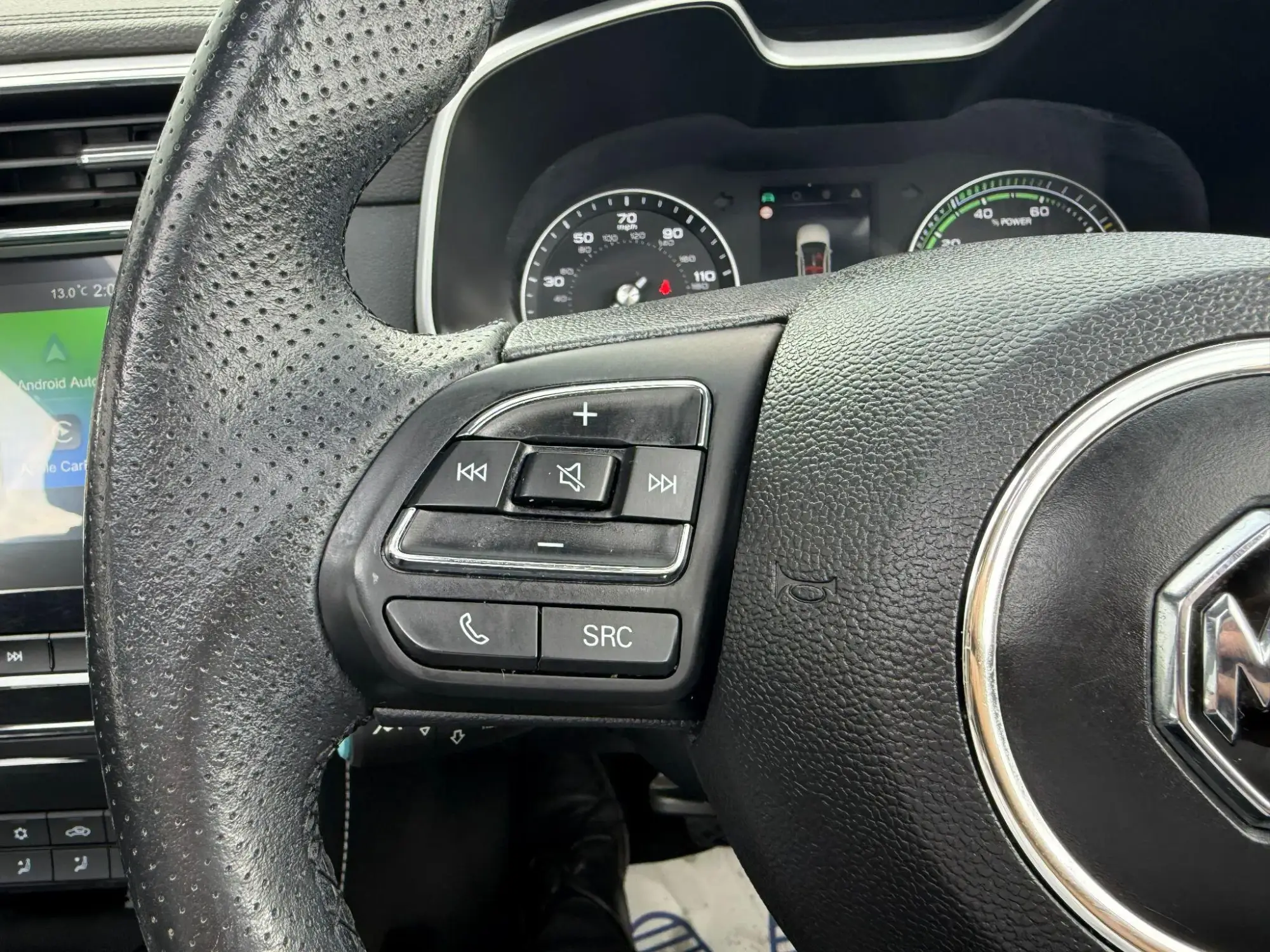 MG ZS EV Image 16