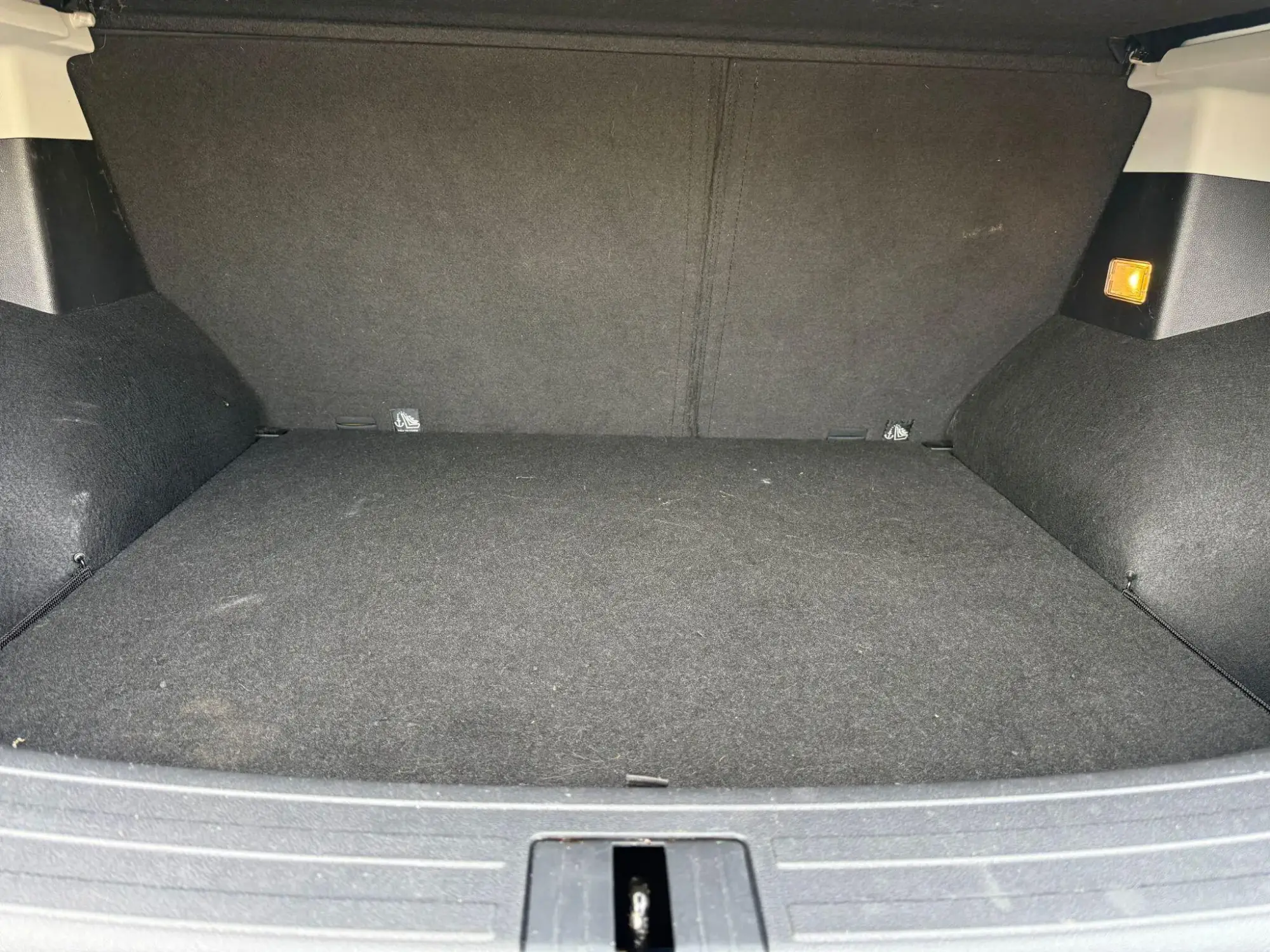 MG ZS EV Image 28