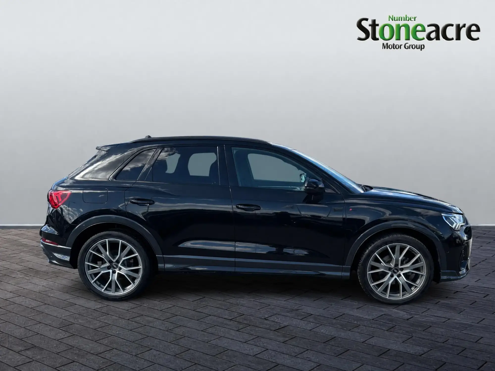 Audi Q3 Image 7
