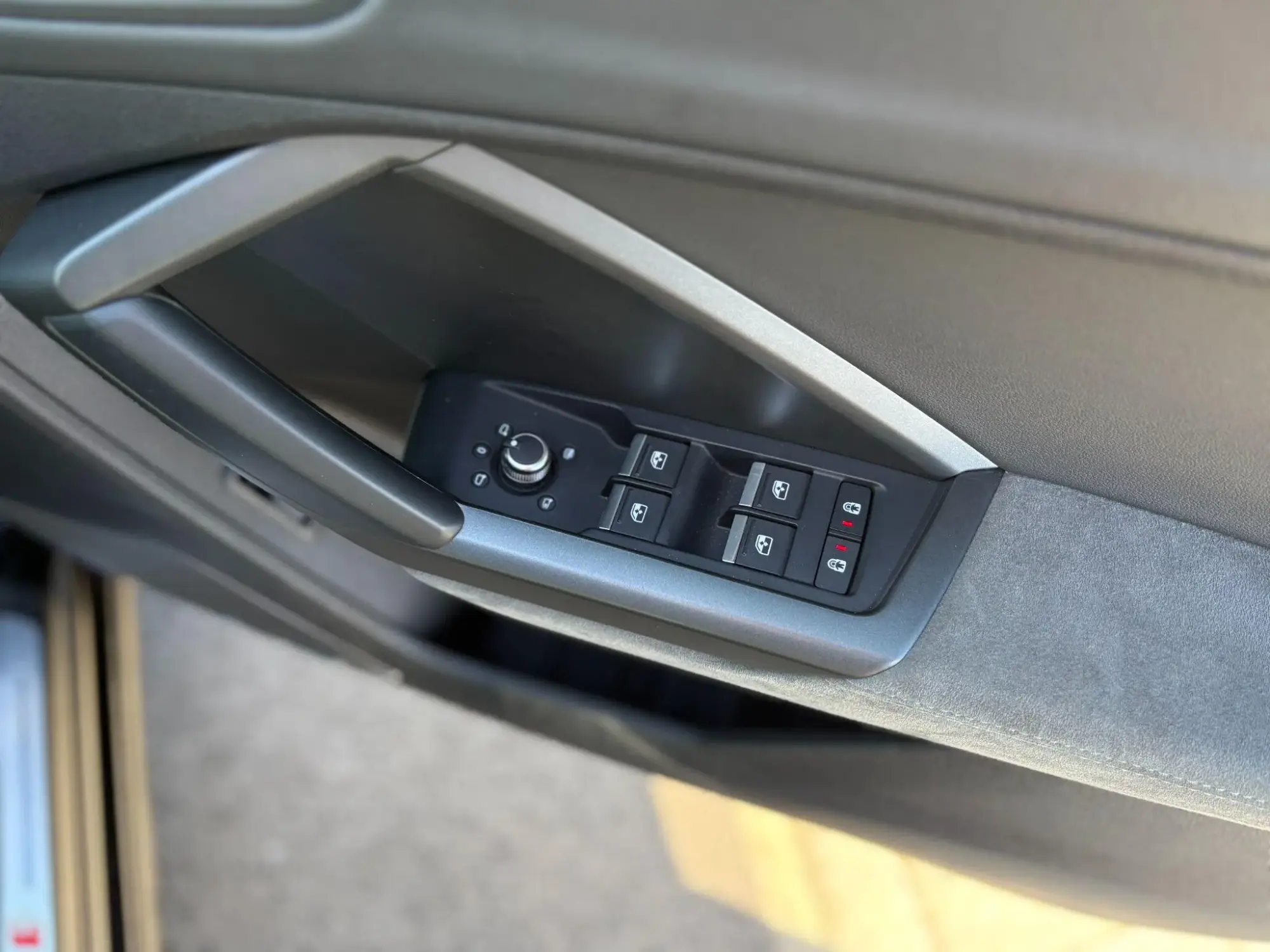 Audi Q3 Image 17