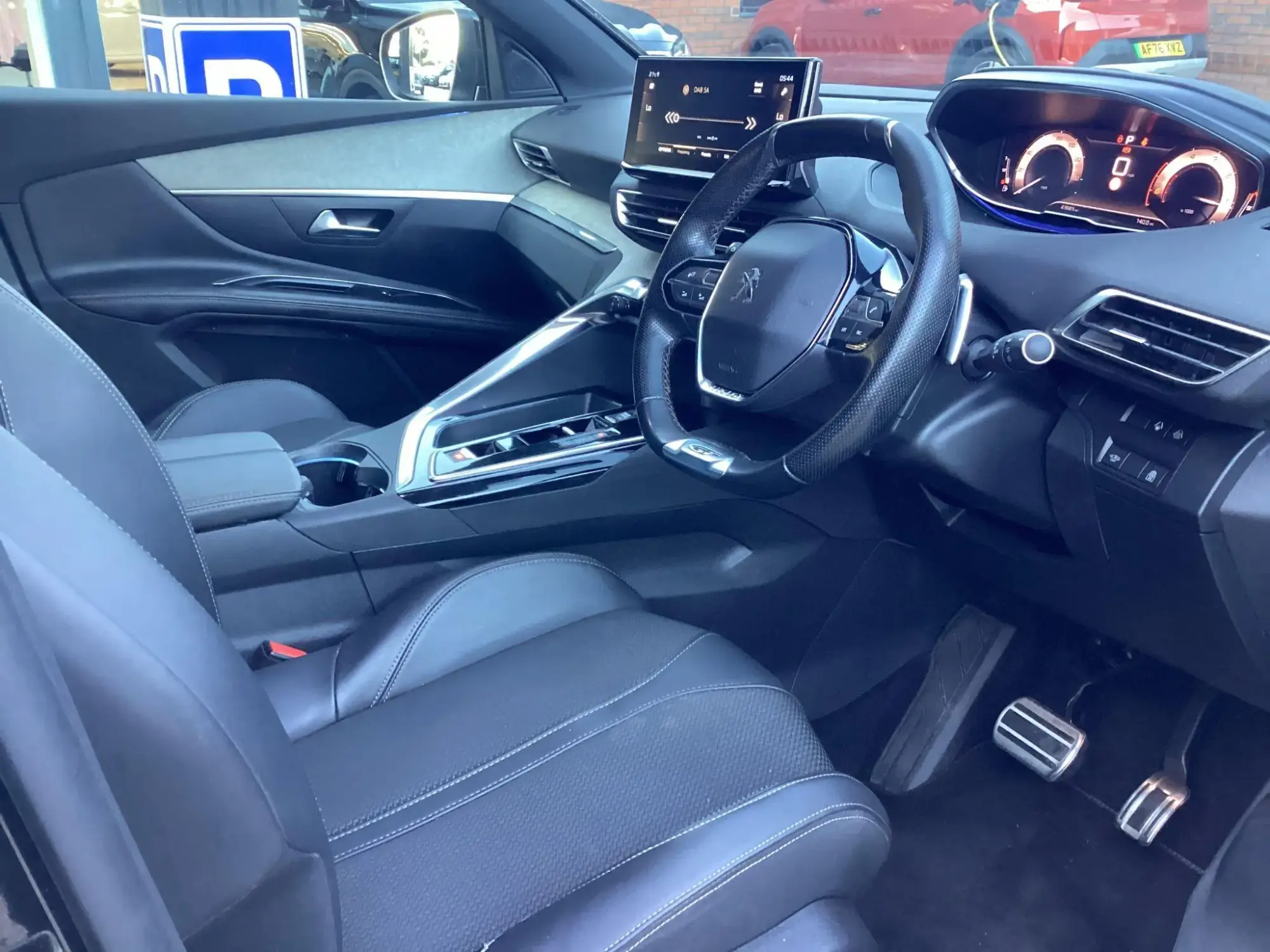 Peugeot 5008 Image 10