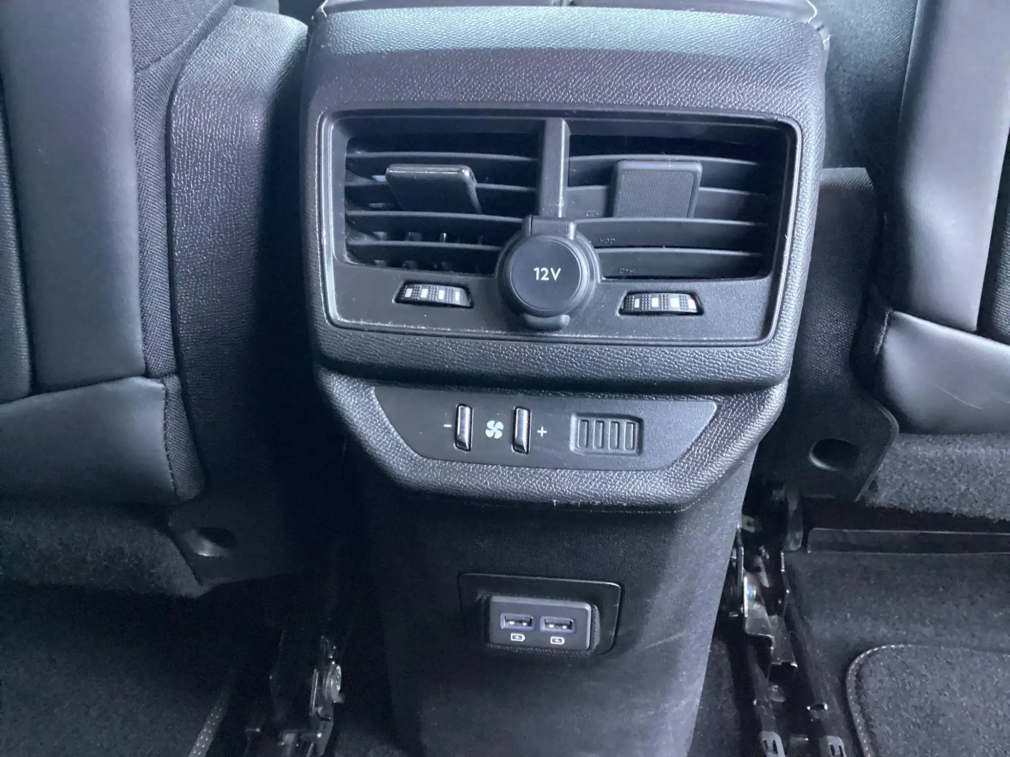 Peugeot 5008 Image 15