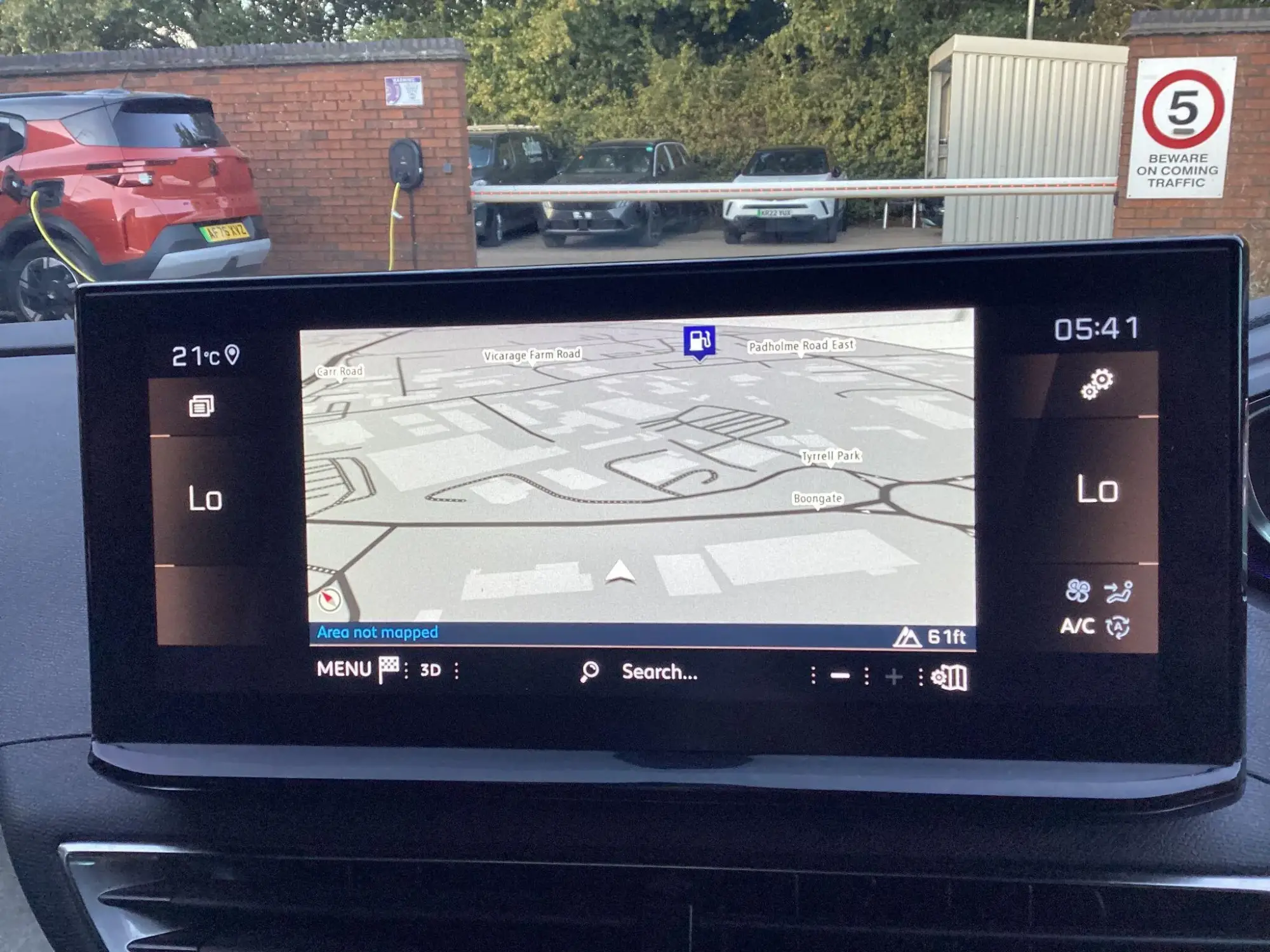 Peugeot 5008 Image 16