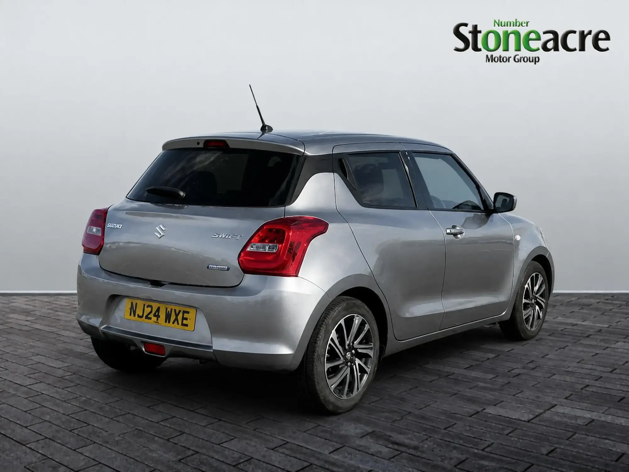 Suzuki Swift 1.2 Dualjet 83 12V Hybrid SZ-L 5dr NJ24WXE Image 2