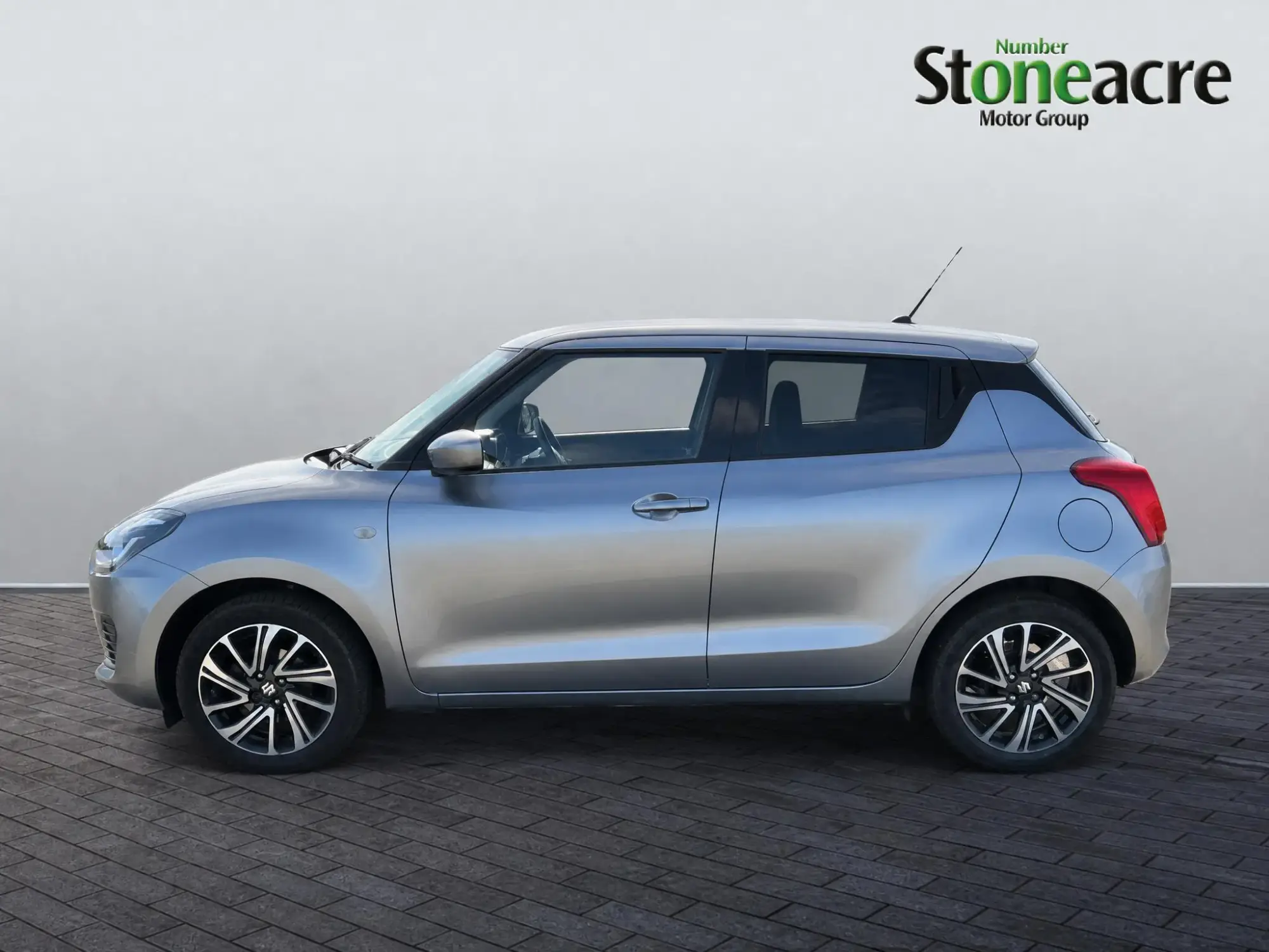 Suzuki Swift Image 8 Suzuki Swift Image 8
